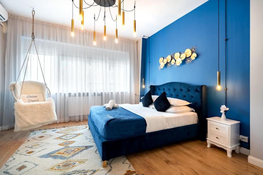 Intercontinental - Massage Terrace Fireplace * Bucharest