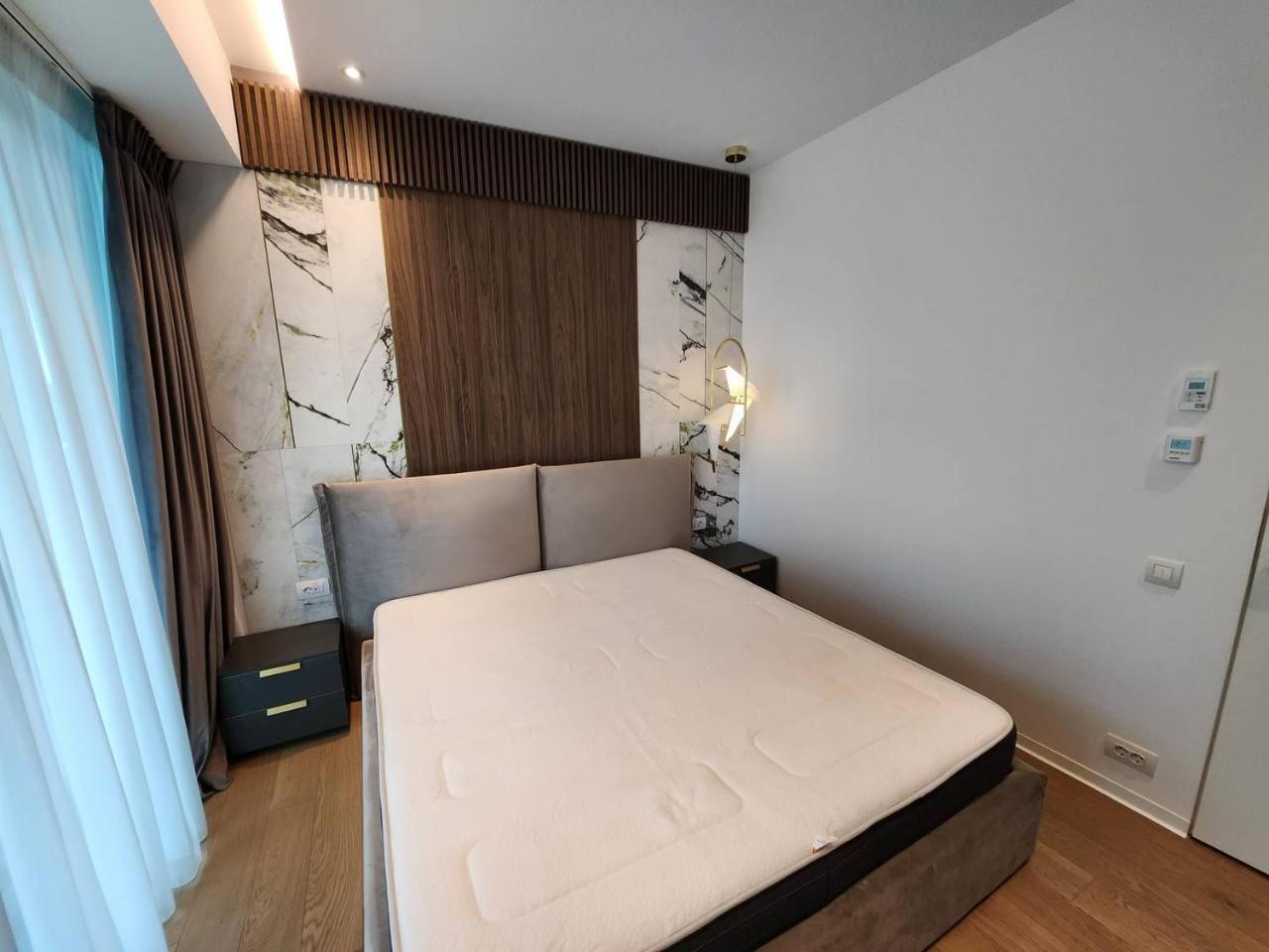 One Floreasca Near Park Luxury Apartment *