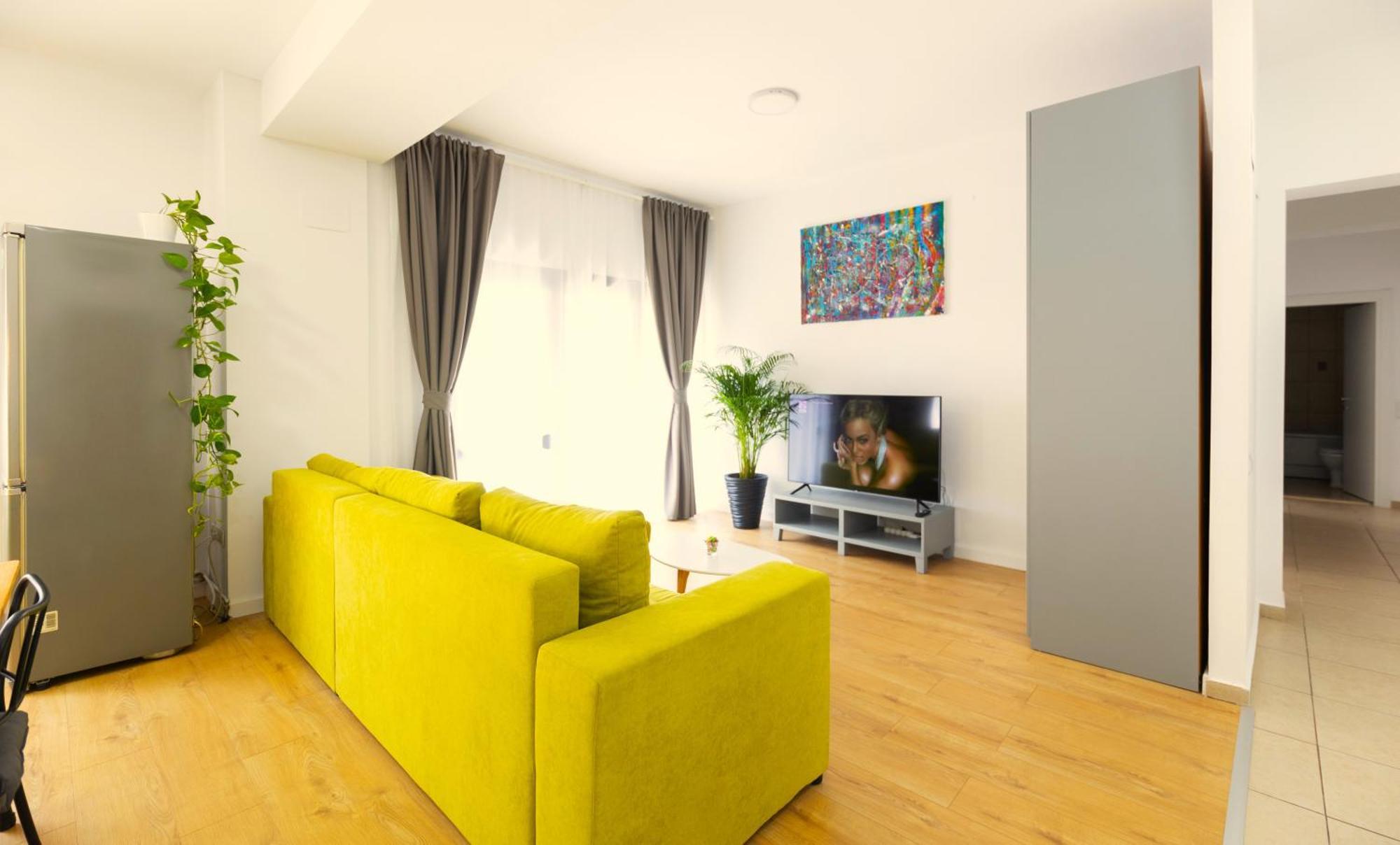 Apartamento Obor Oasis --secured Parking Nearby --self Check-in-- 1min Metro Station