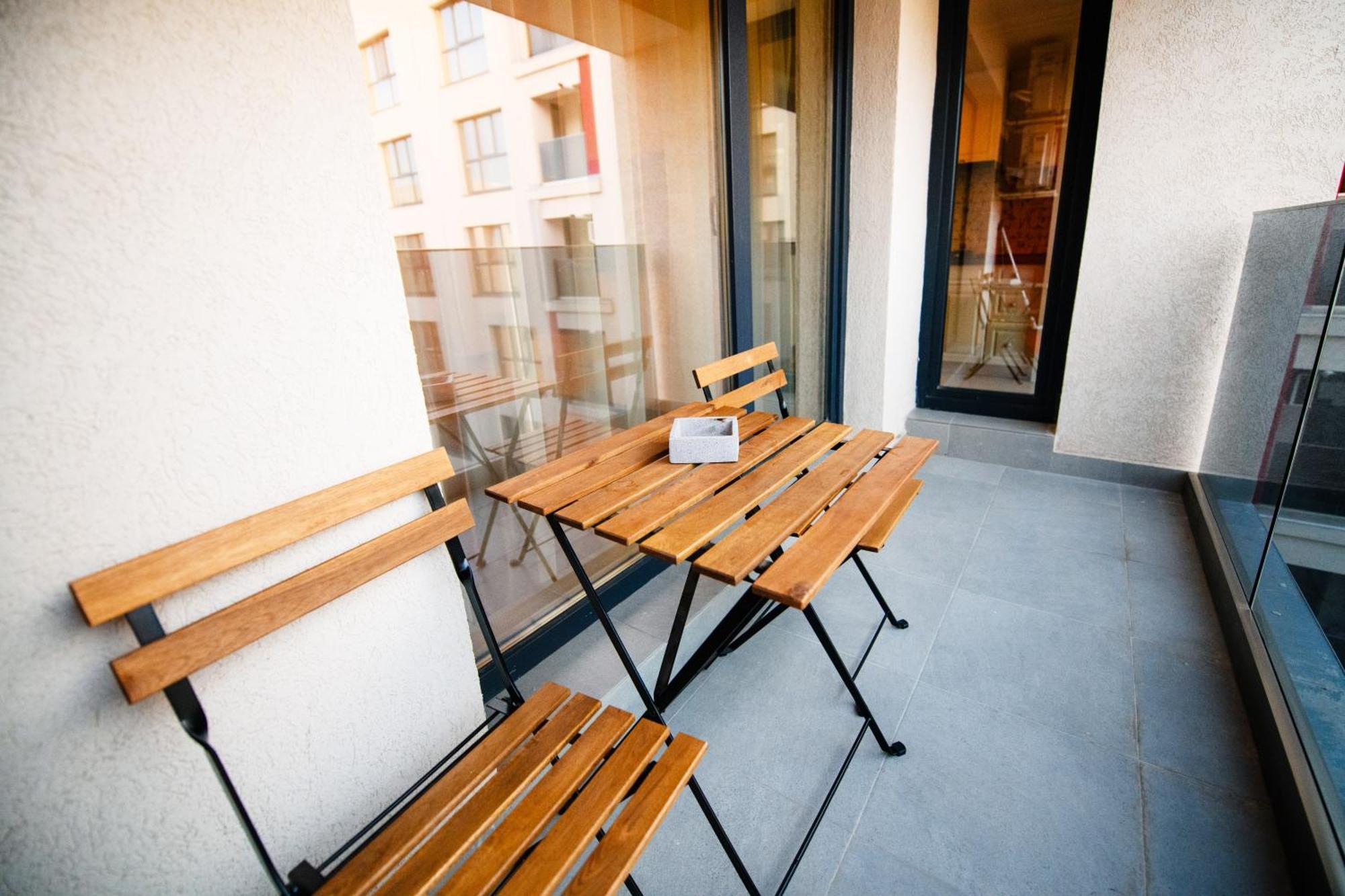 Smart Concept Living Plaza