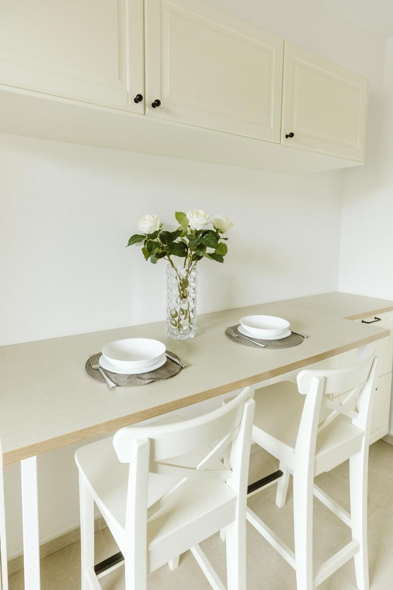 Pure Apartment *