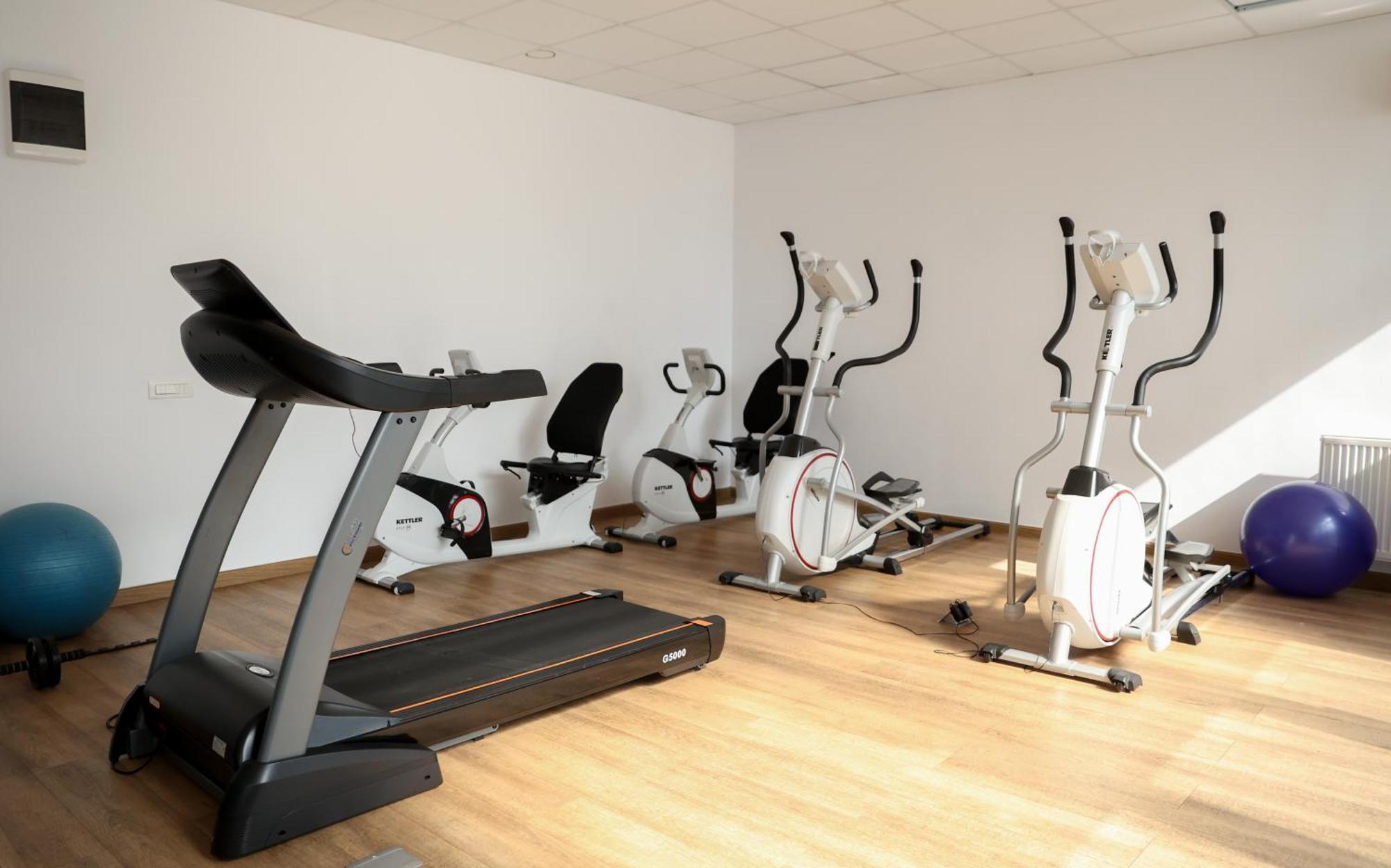 Vitan Oasis ---free Secured Private Parking---self Check-in--