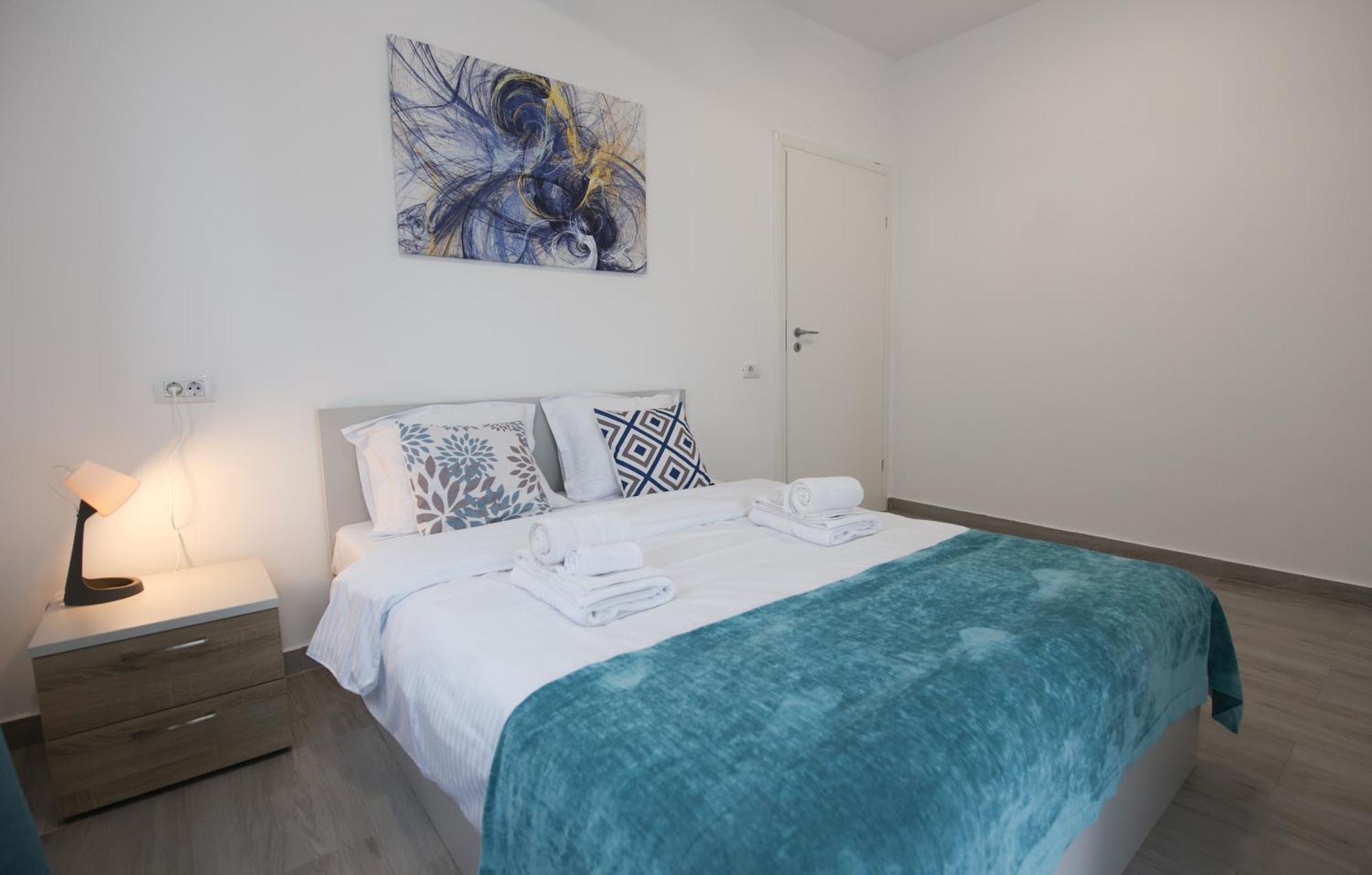 Vitan Oasis ---free Secured Private Parking---self Check-in-- Apartament Bucureşti