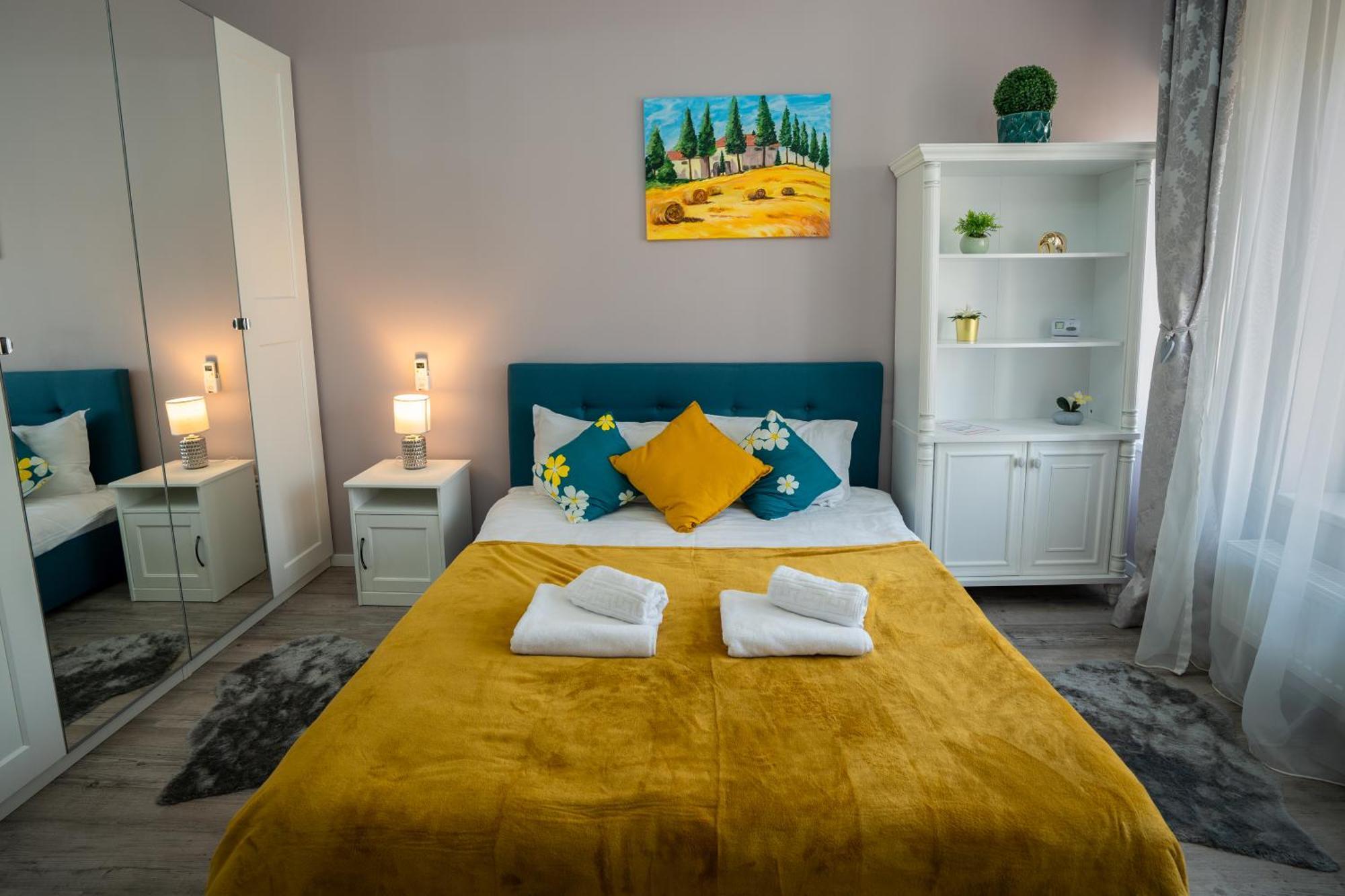 Apartament Chic Old Center - Ivo19 Bucureşti