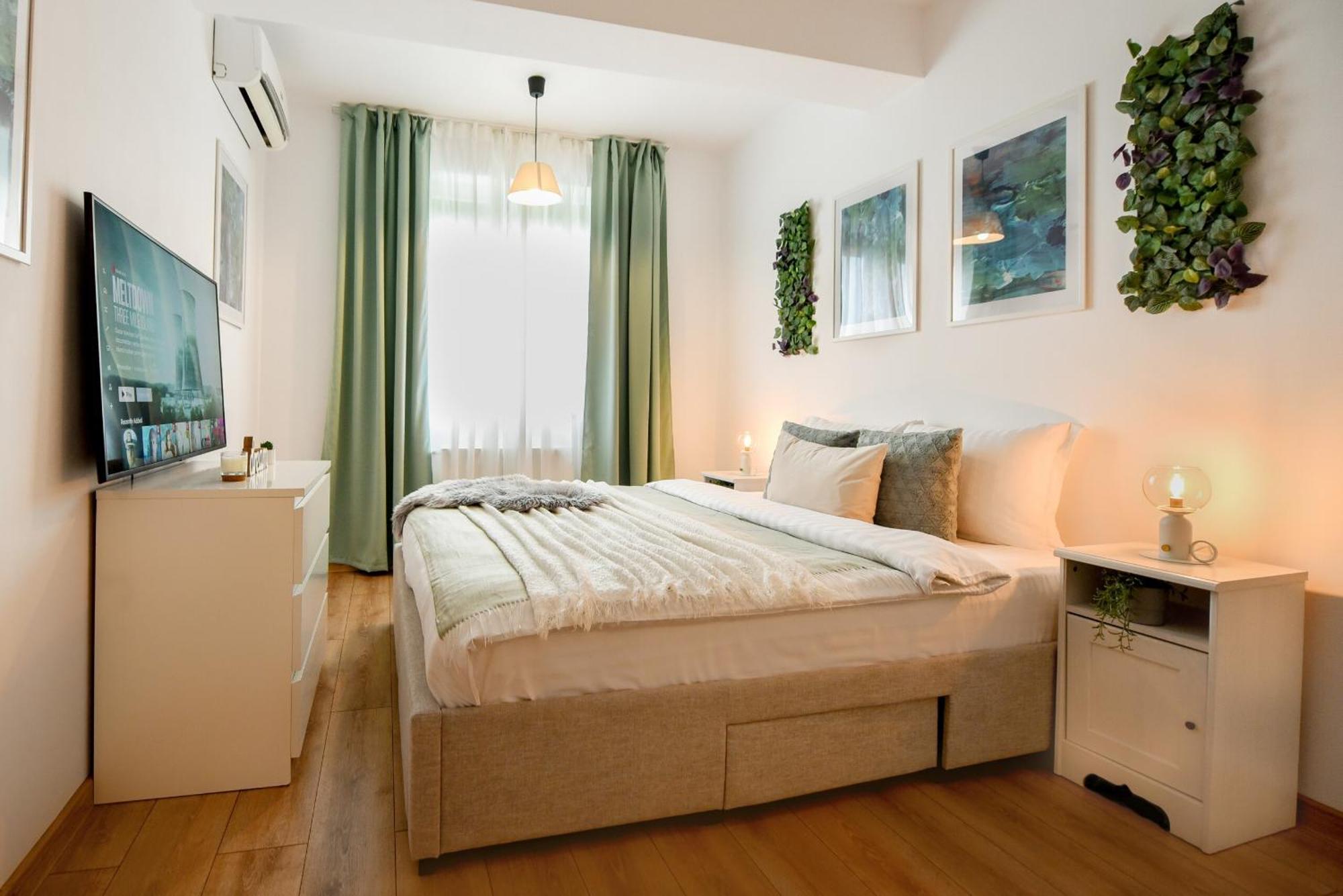 Long Heaven - Comfortable & Spacious In Baneasa Bucharest