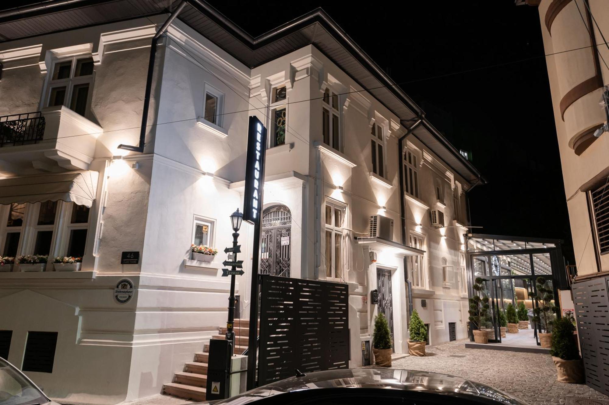 Bed & Breakfast George&dragon Bucharest