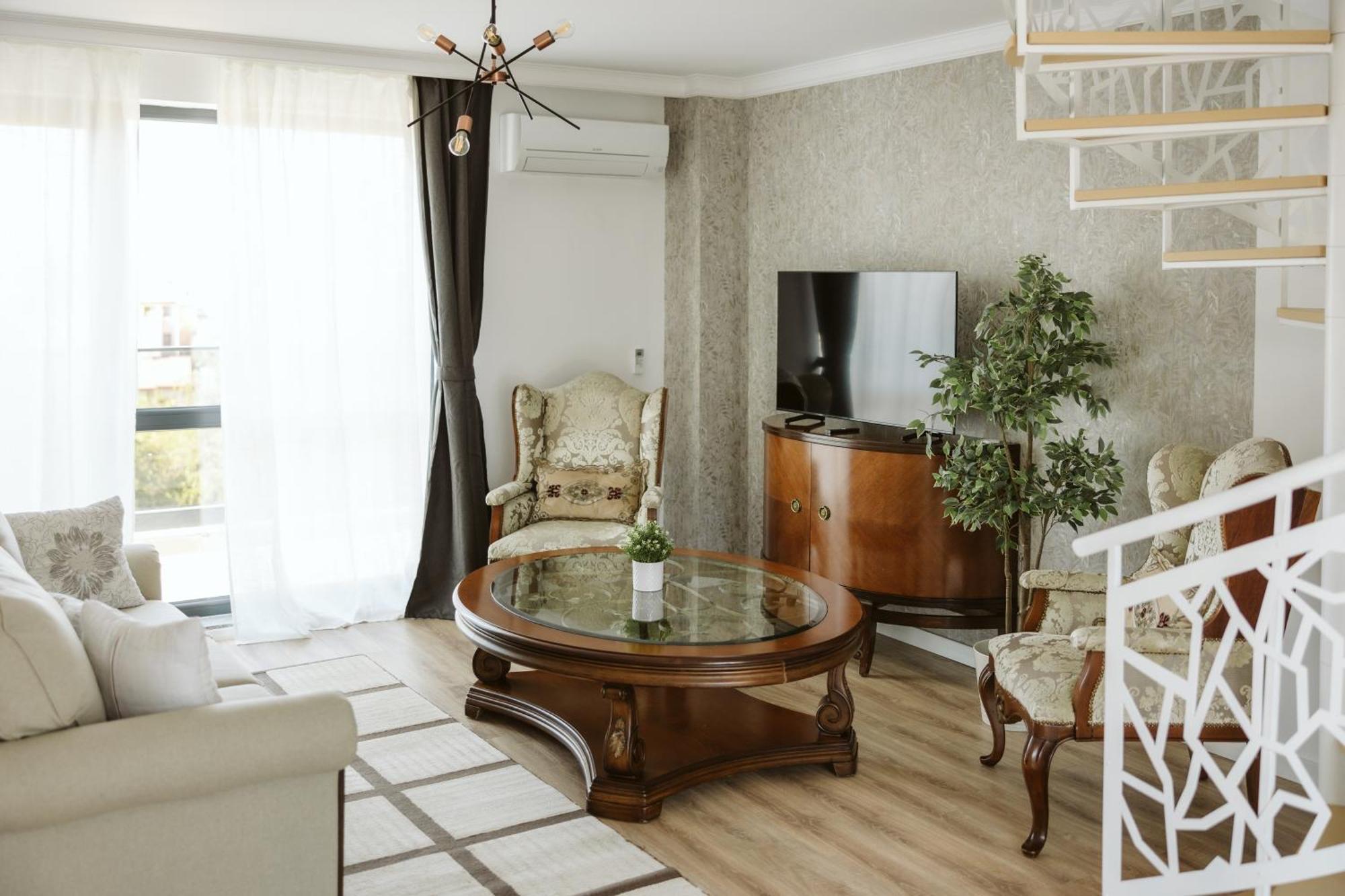 Dec Apartament *