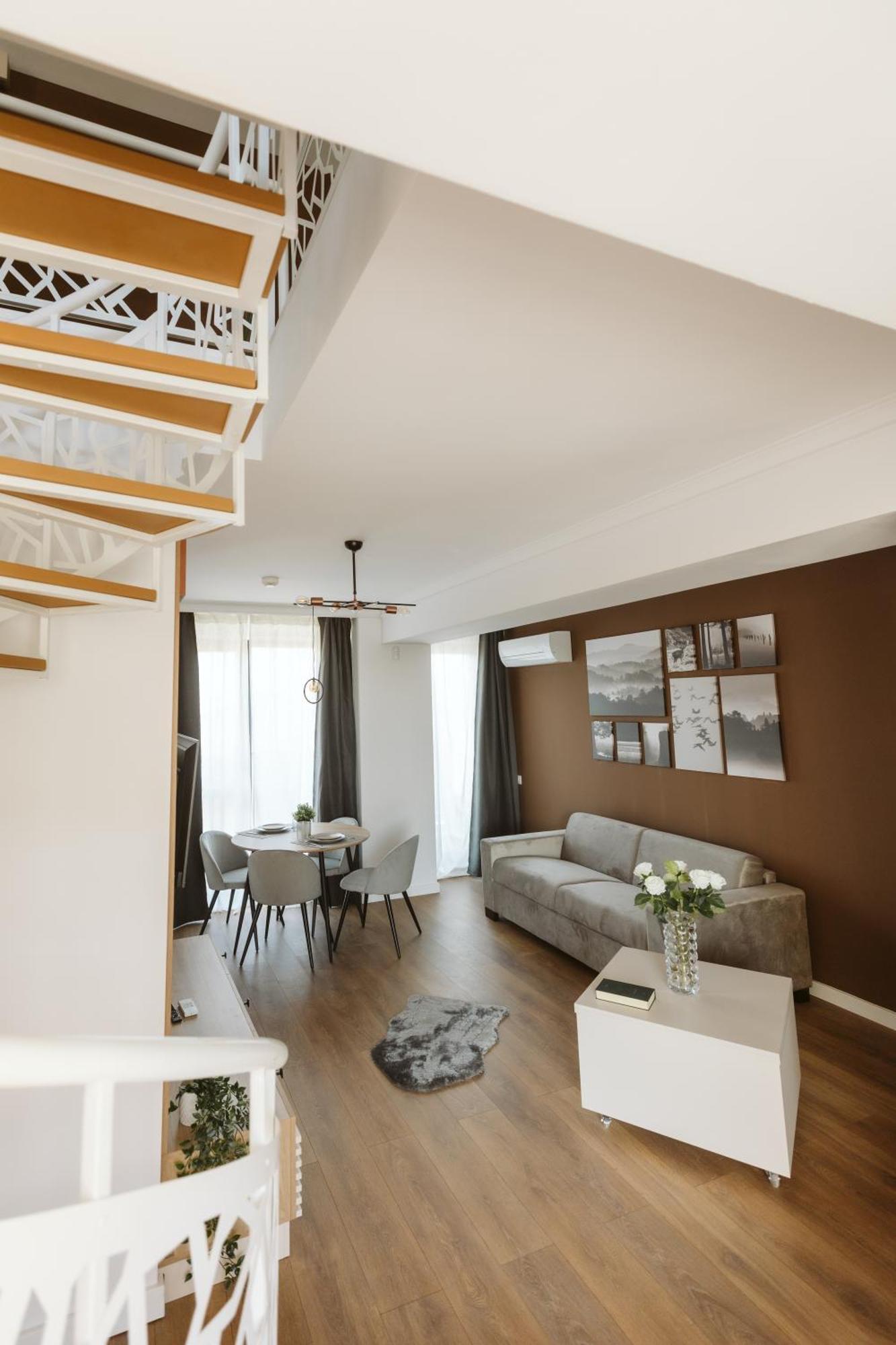 Apartament Dec