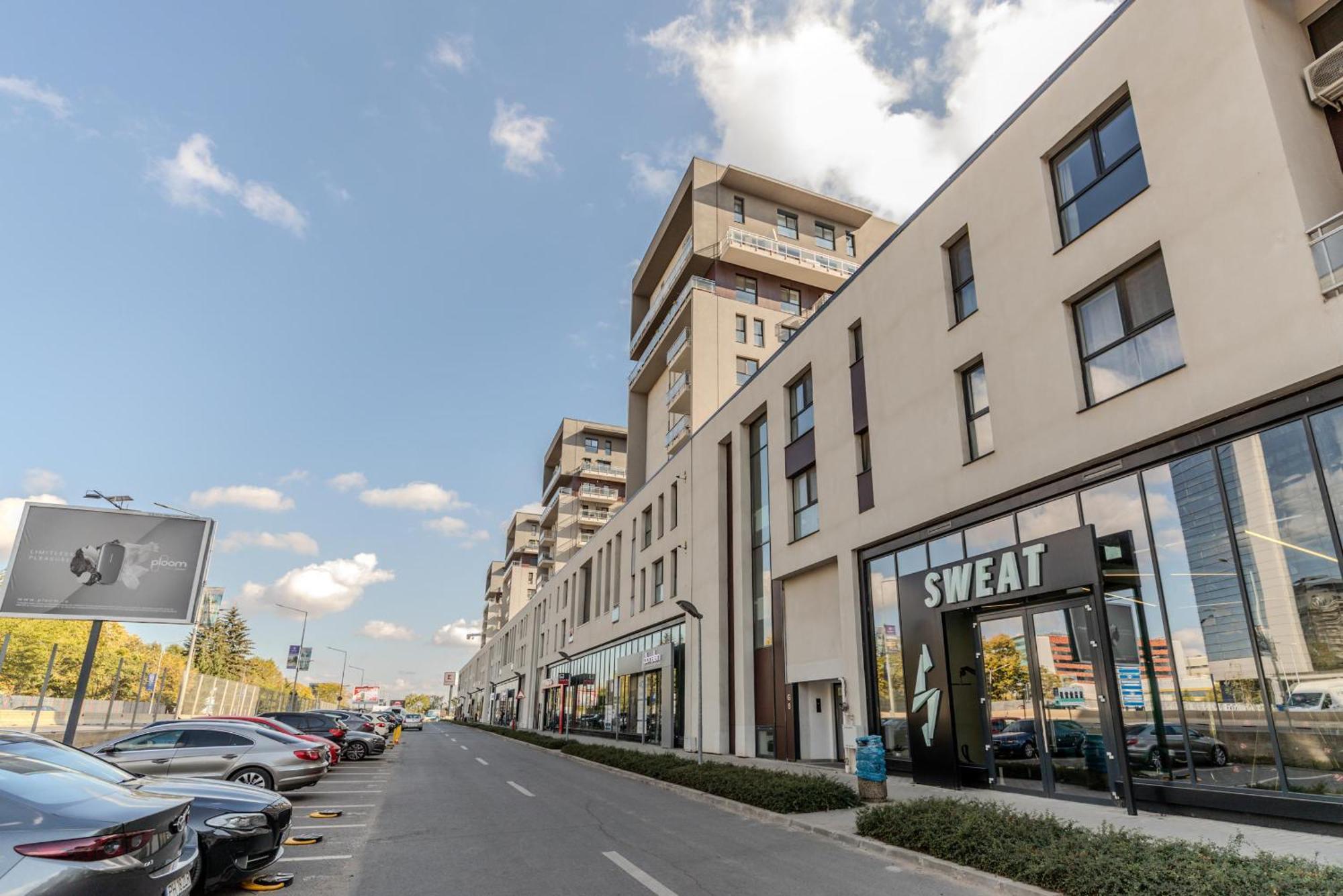 Perfect Stay: Urban Heaven In Aviatiei Business Area Apartament