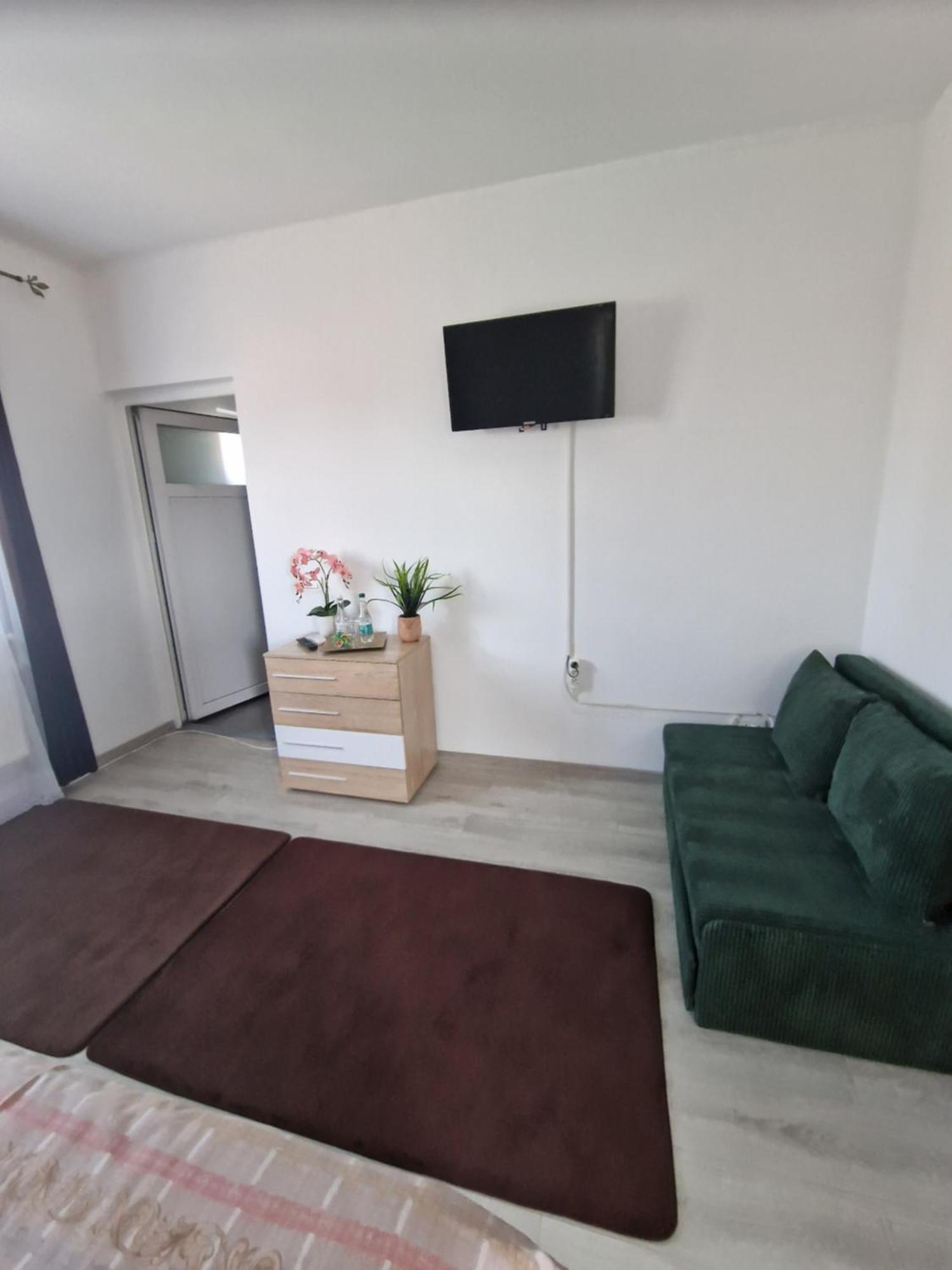 Casa Darya-24h Check-in Bucharest