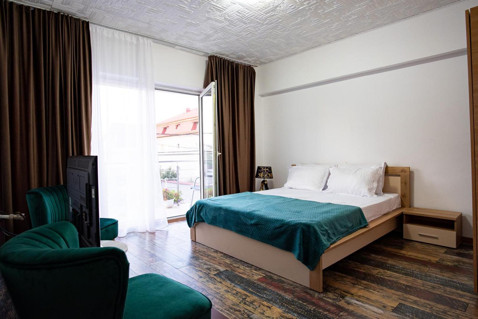 5 Bedrooms Luxury * Bucharest