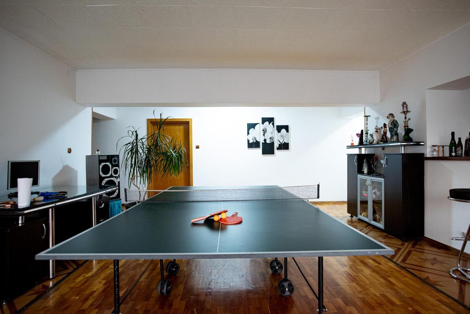 Guest house 5 Bedrooms Luxury Bucharest