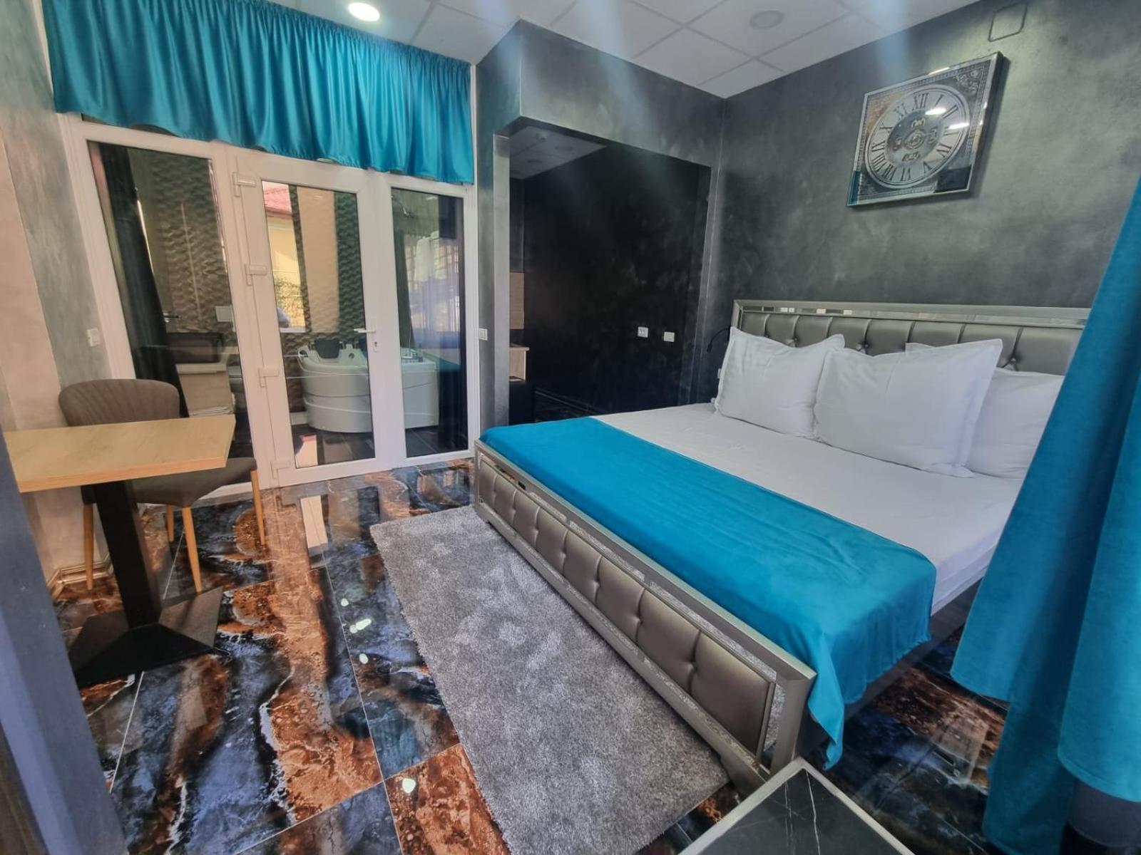 Poet Palace Hotel