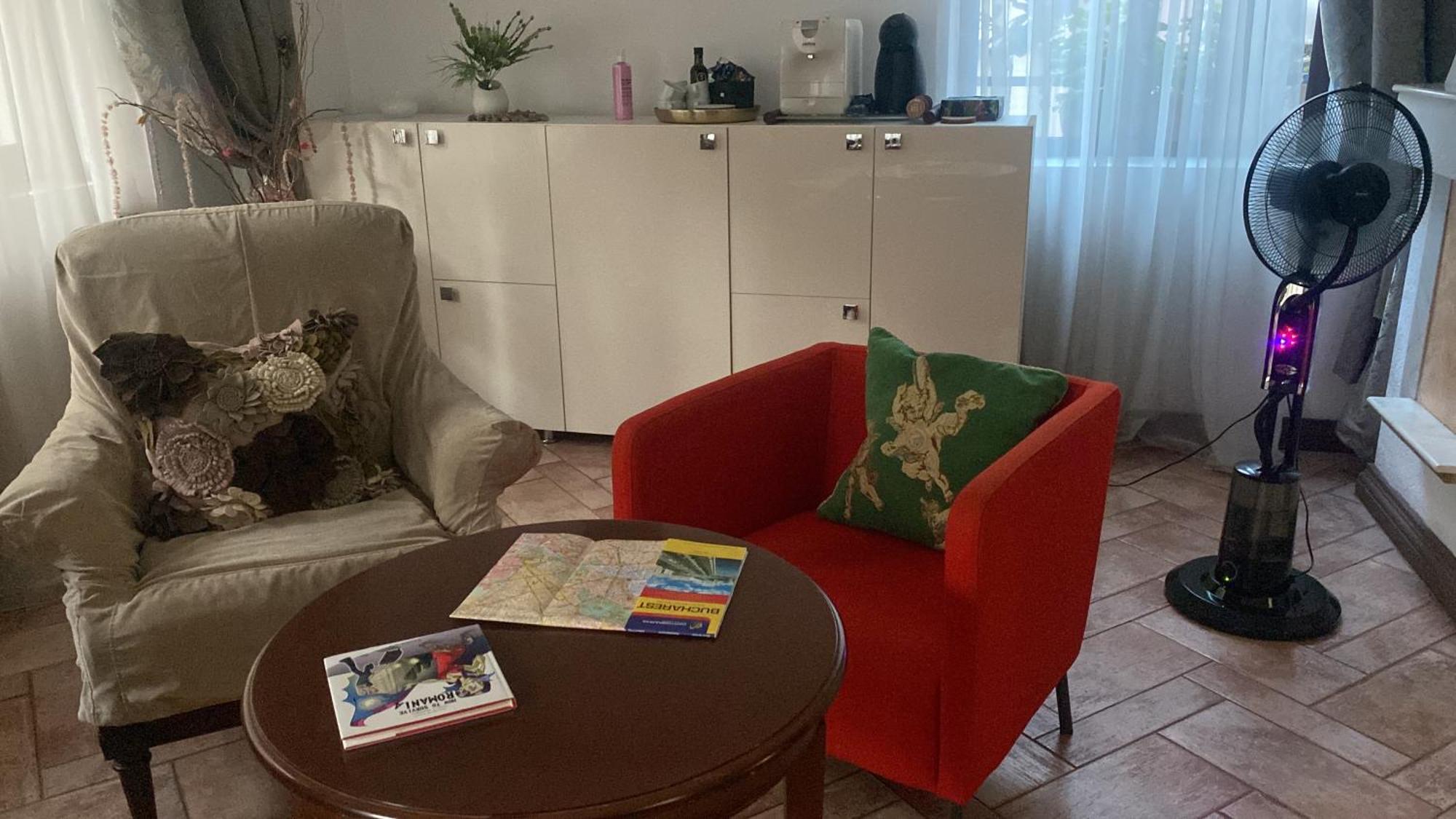 Luxuria Hotel de apartamente *