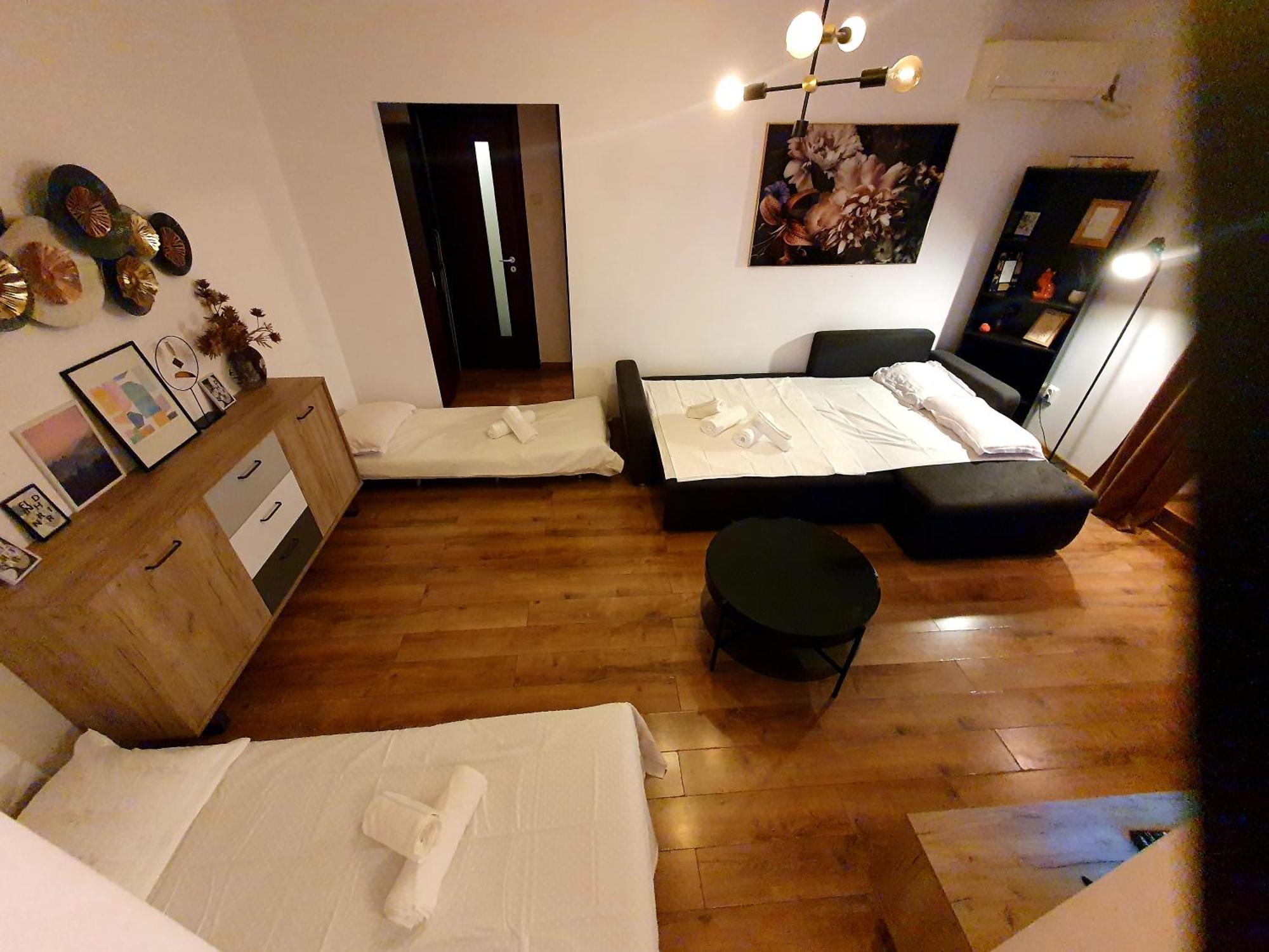 Chic 2-room In The Heart Of With Amazing View Apartment Bucharest