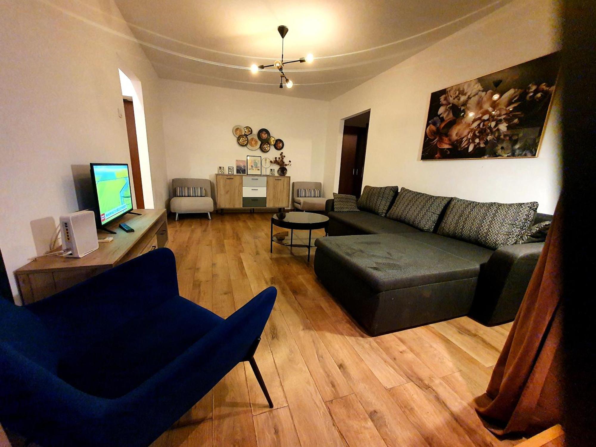 Apartment Chic 2-room In The Heart Of With Amazing View *