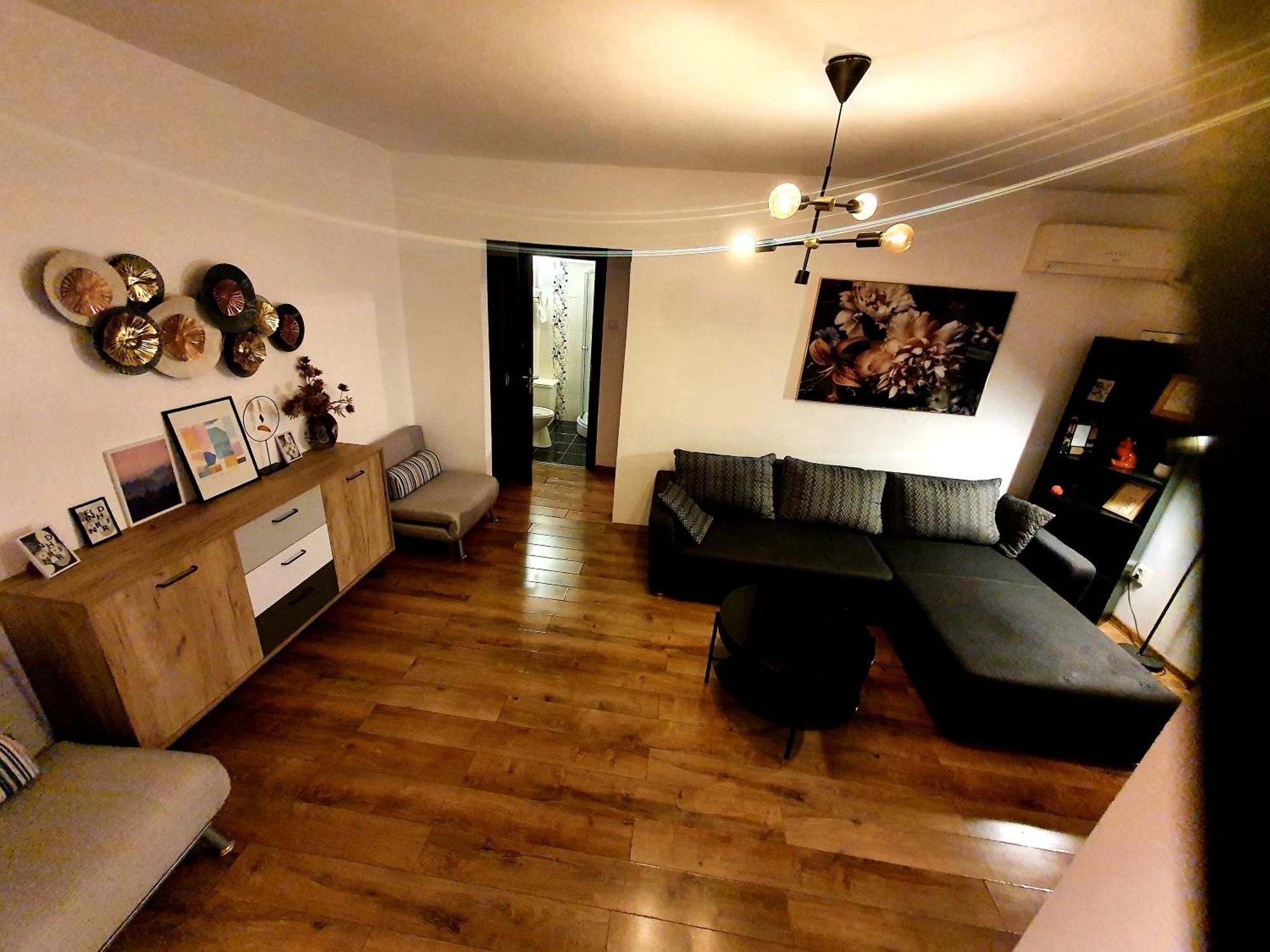 Chic 2-room In The Heart Of With Amazing View