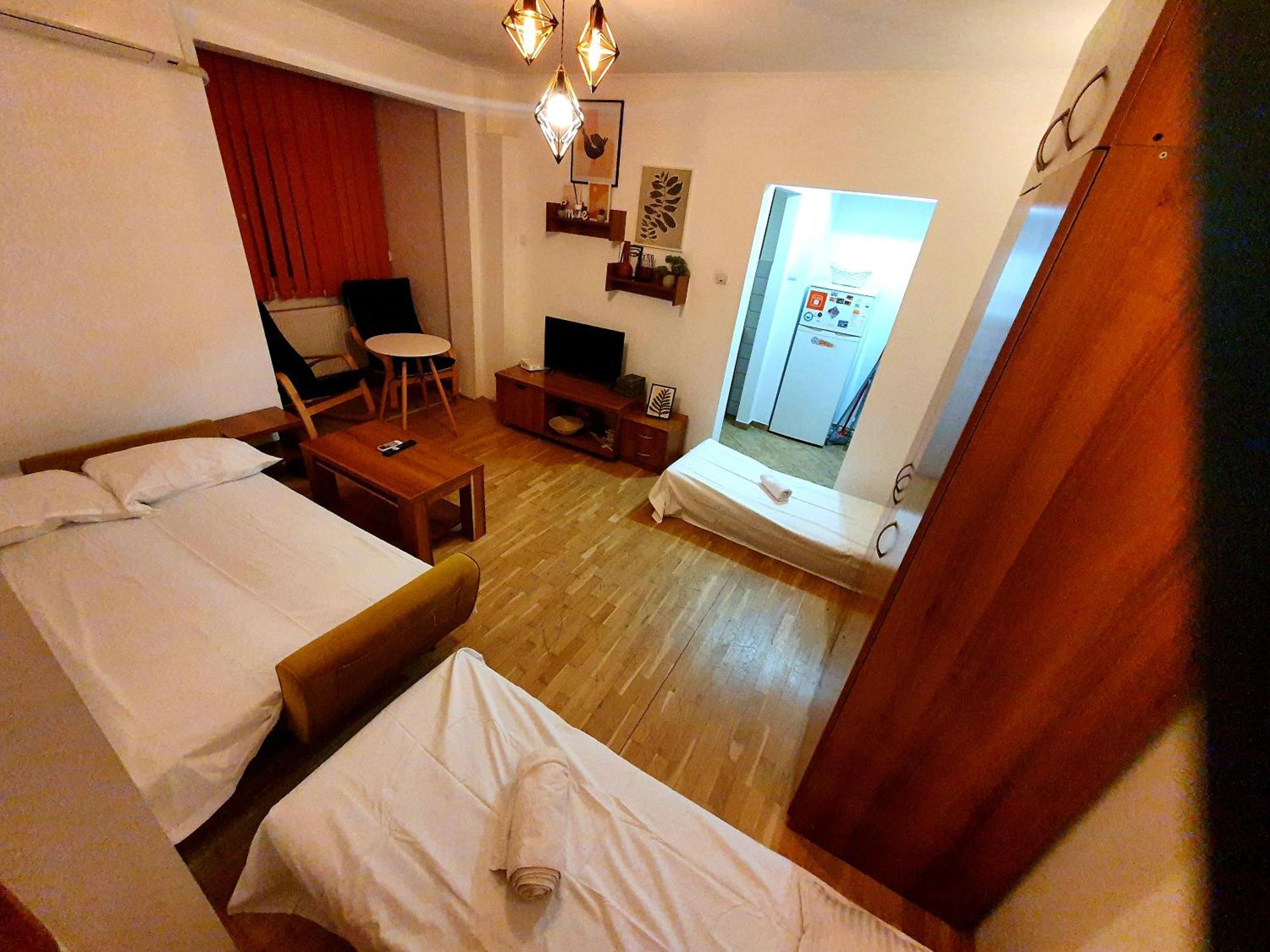 Romanian Athenaeum 1br With Amazing View