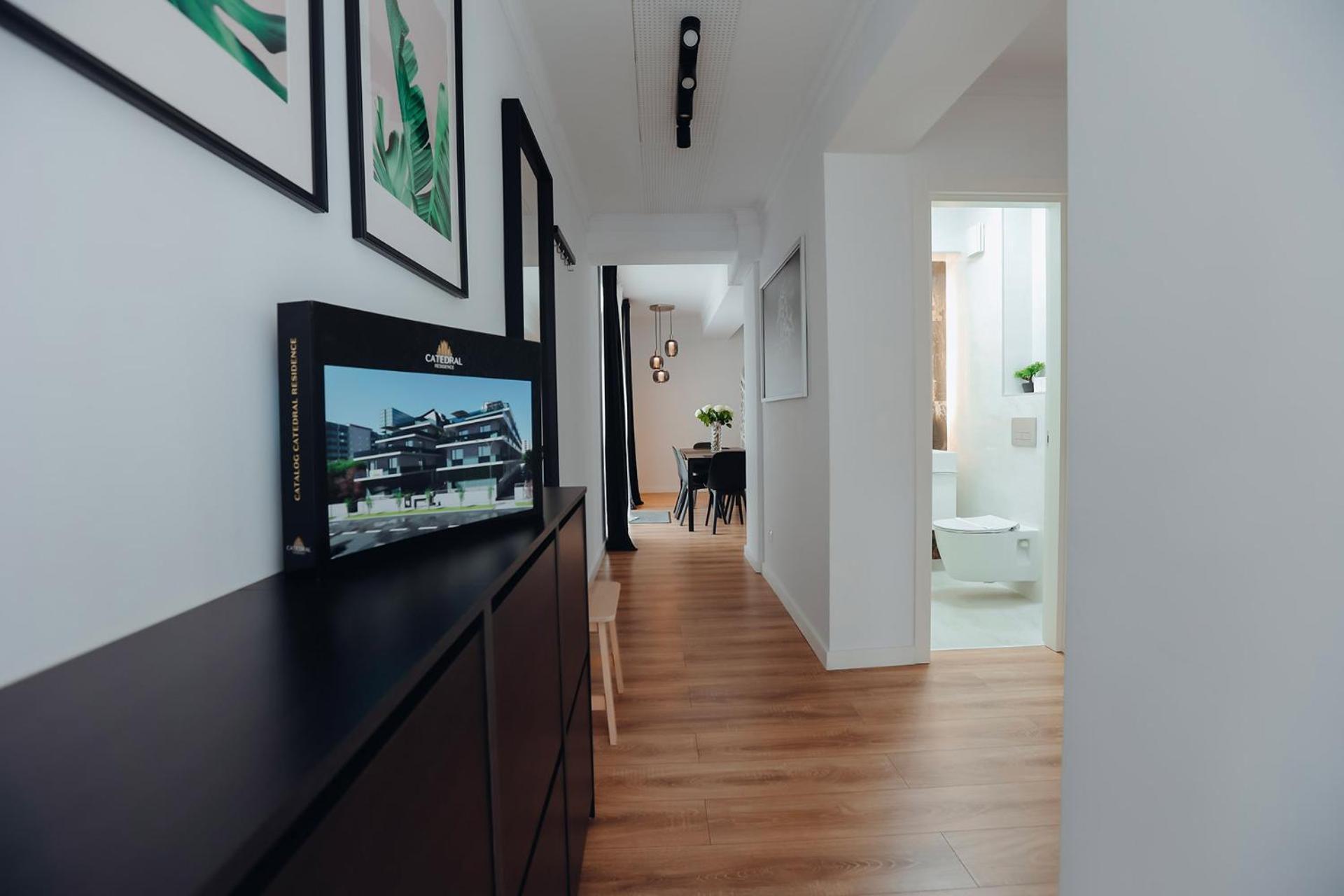 Dec Apartament *