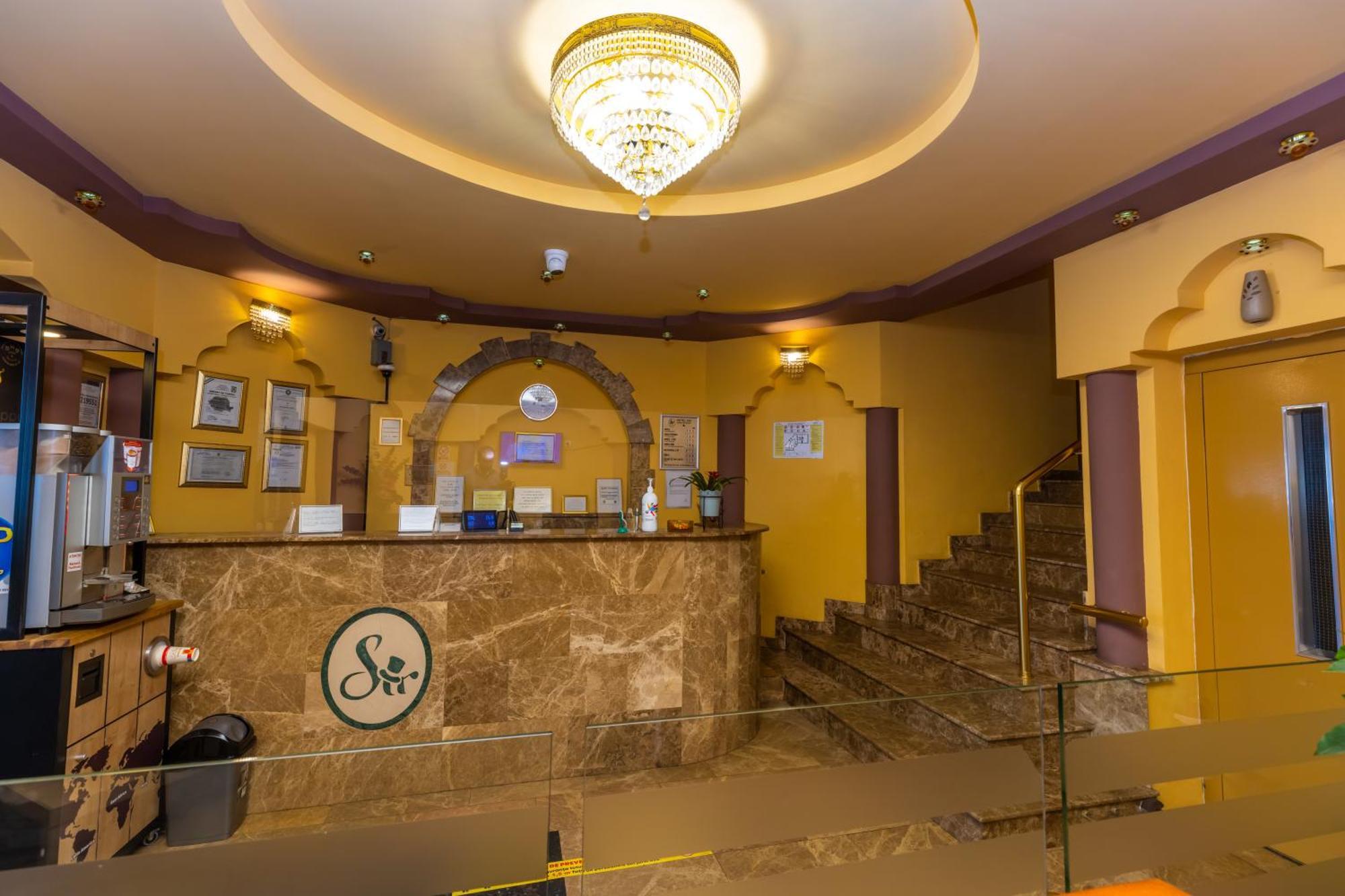 Sir Gara De Nord Hotel *