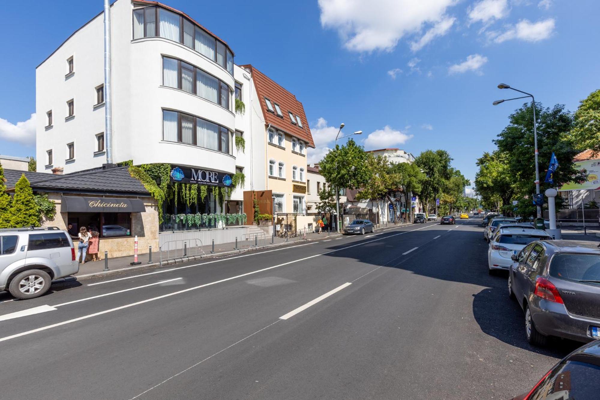 Floreasca 77 Apartament Bucureşti