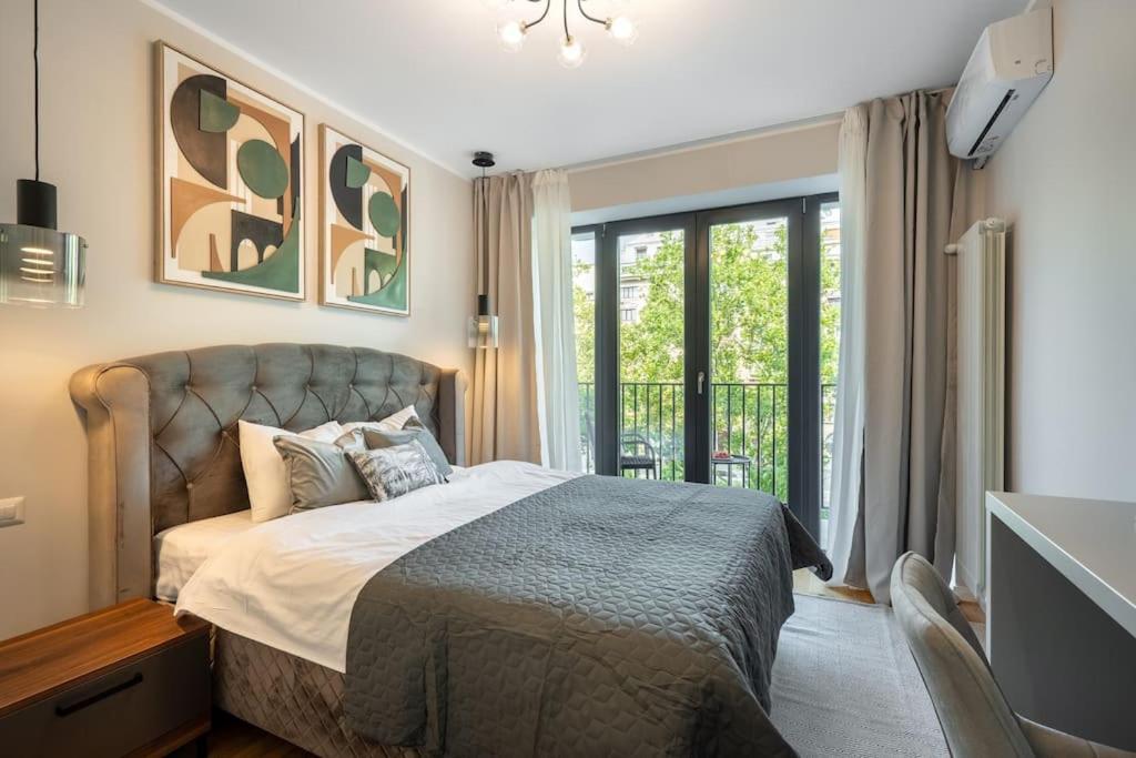 Sunny 2br Flat - Location - 3 Balconies Bucareste