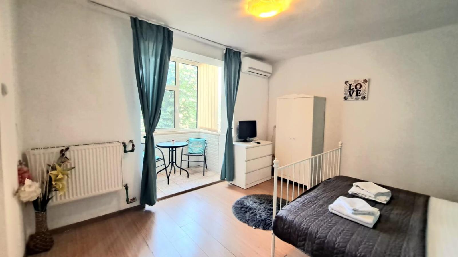Apartment Inchiriez Garsoniera In Regim Hotelier Unirii *