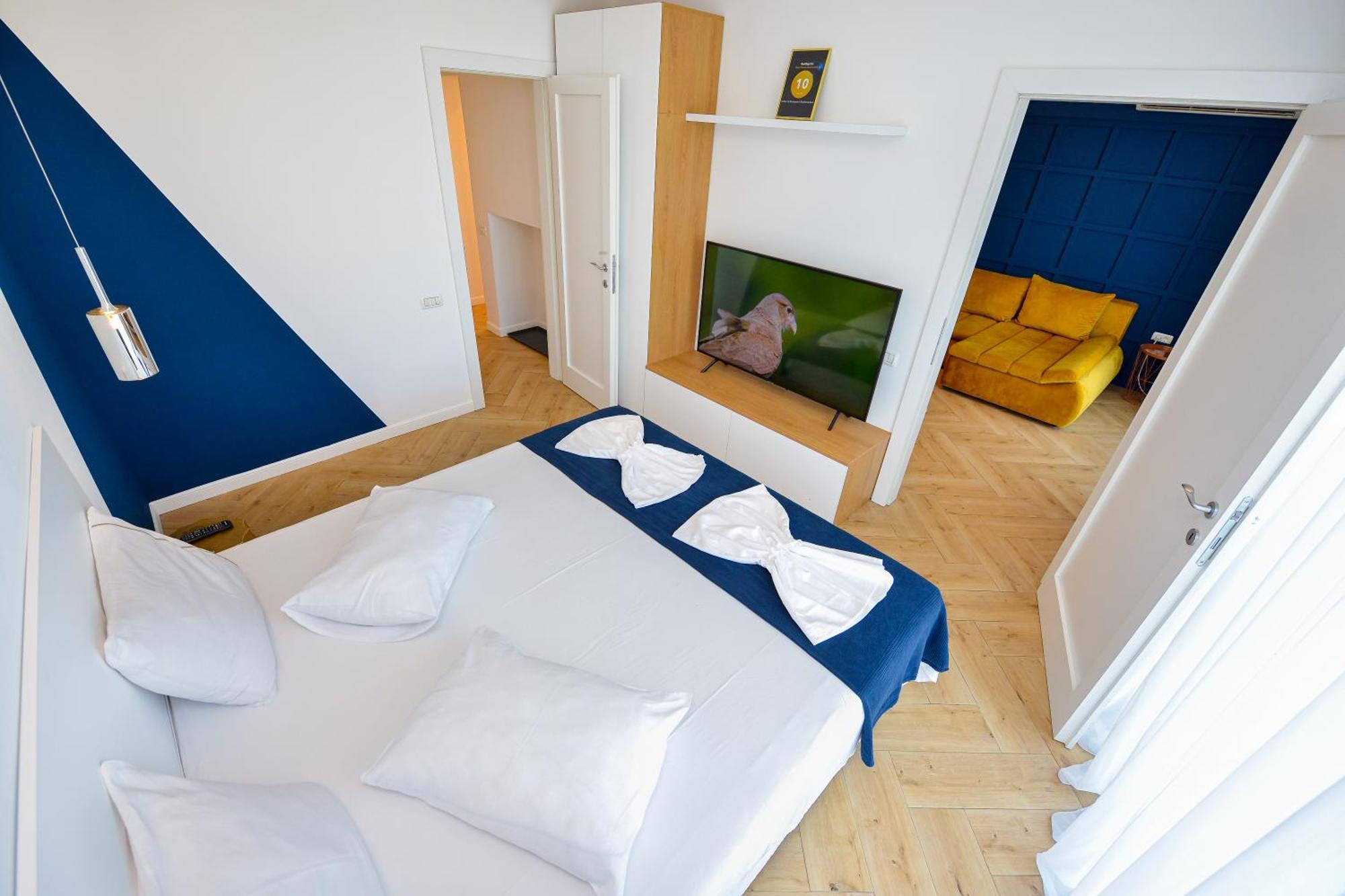 Downtown By Grand Apartament *