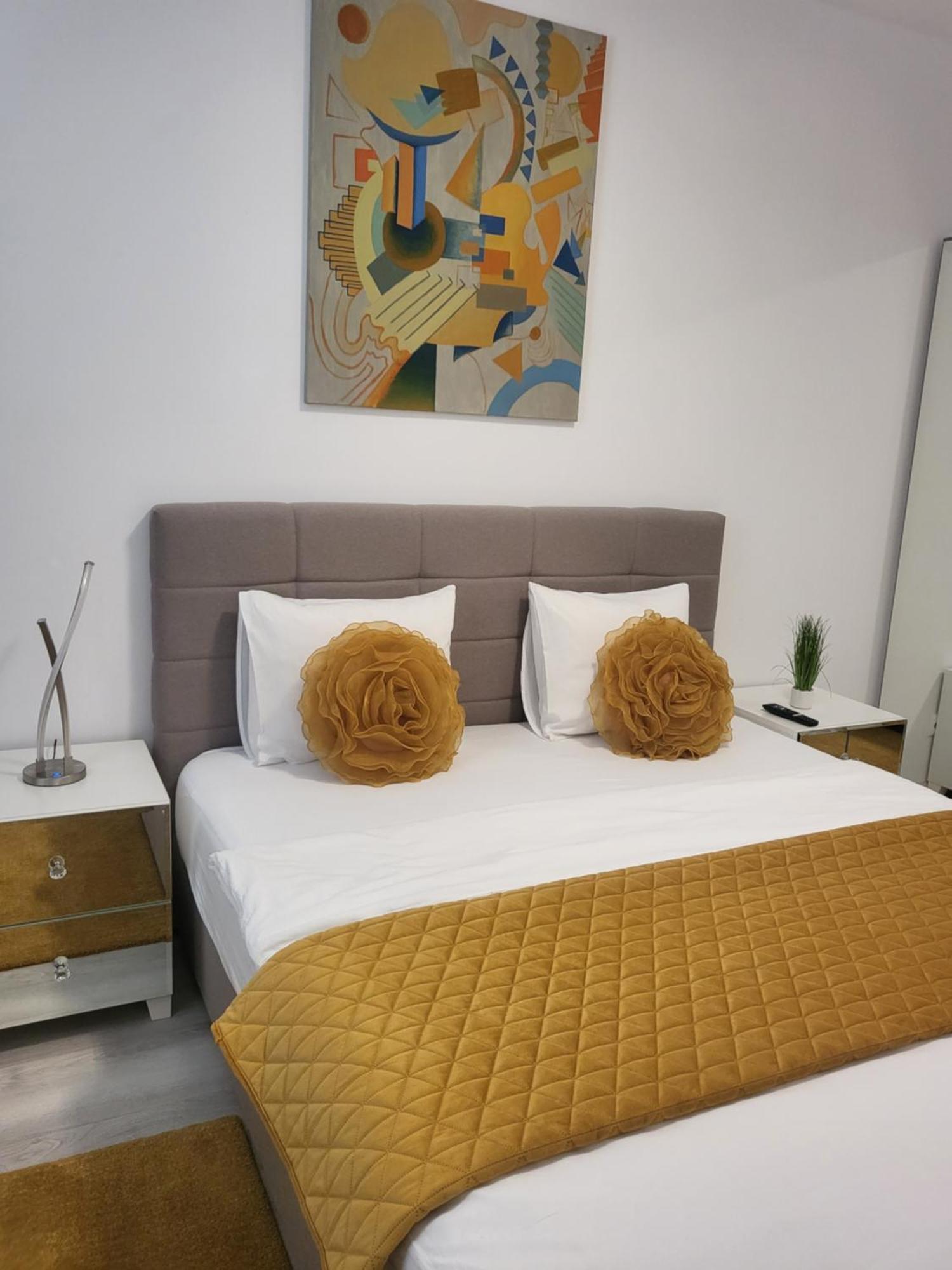 Apartament Hils Pallady Lyly Bucureşti
