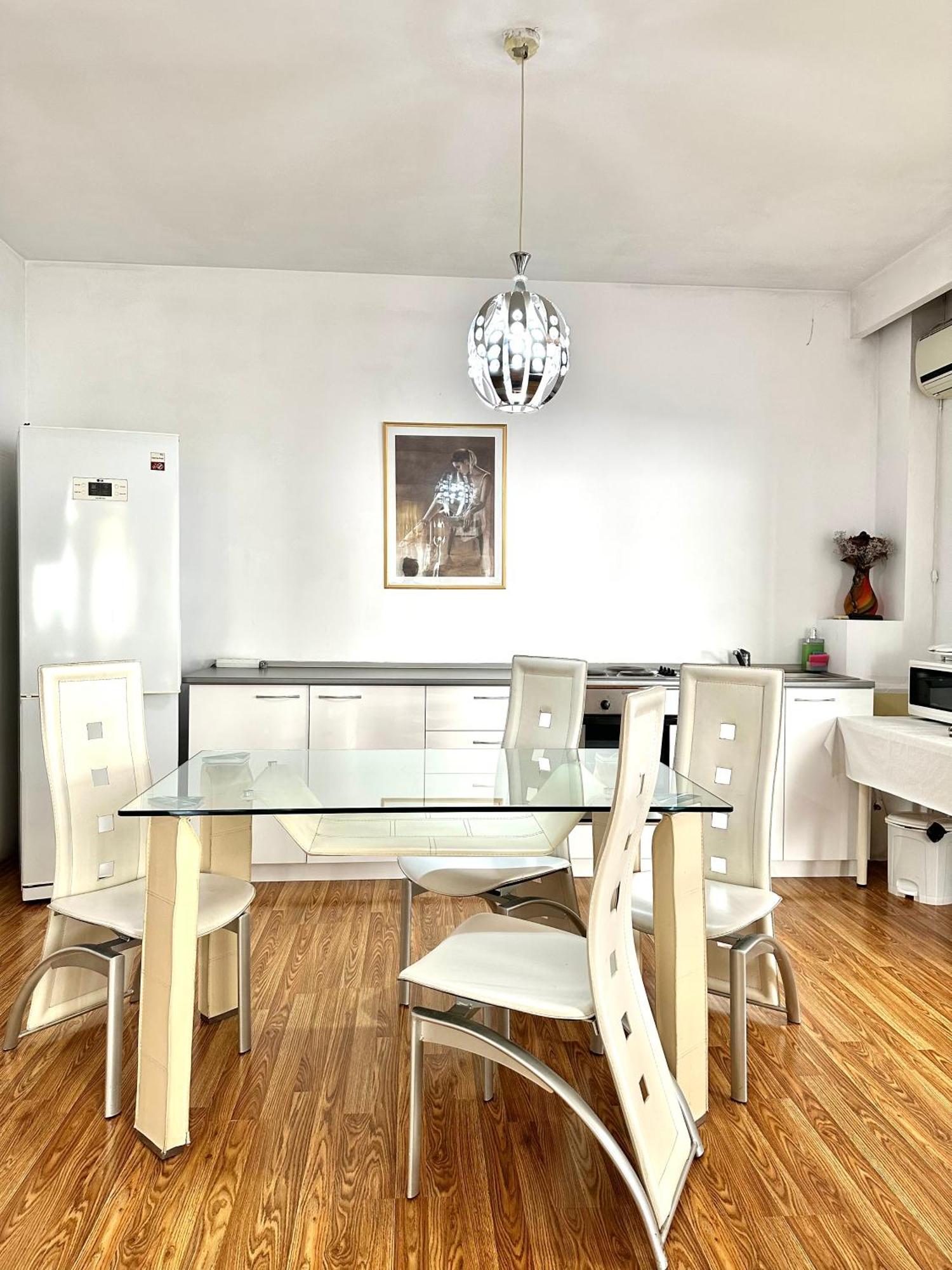 Budapest Apartament Bucureşti