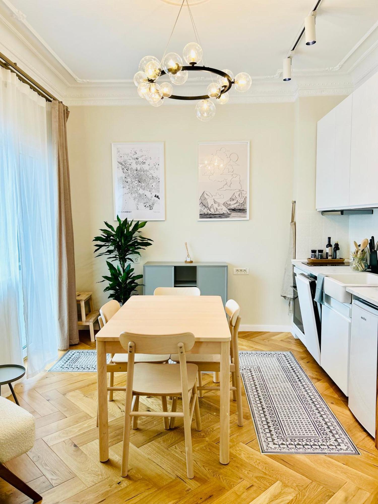 Apartment Ultracentral Lux Boutique 1br Ap Near Subway Bucharest