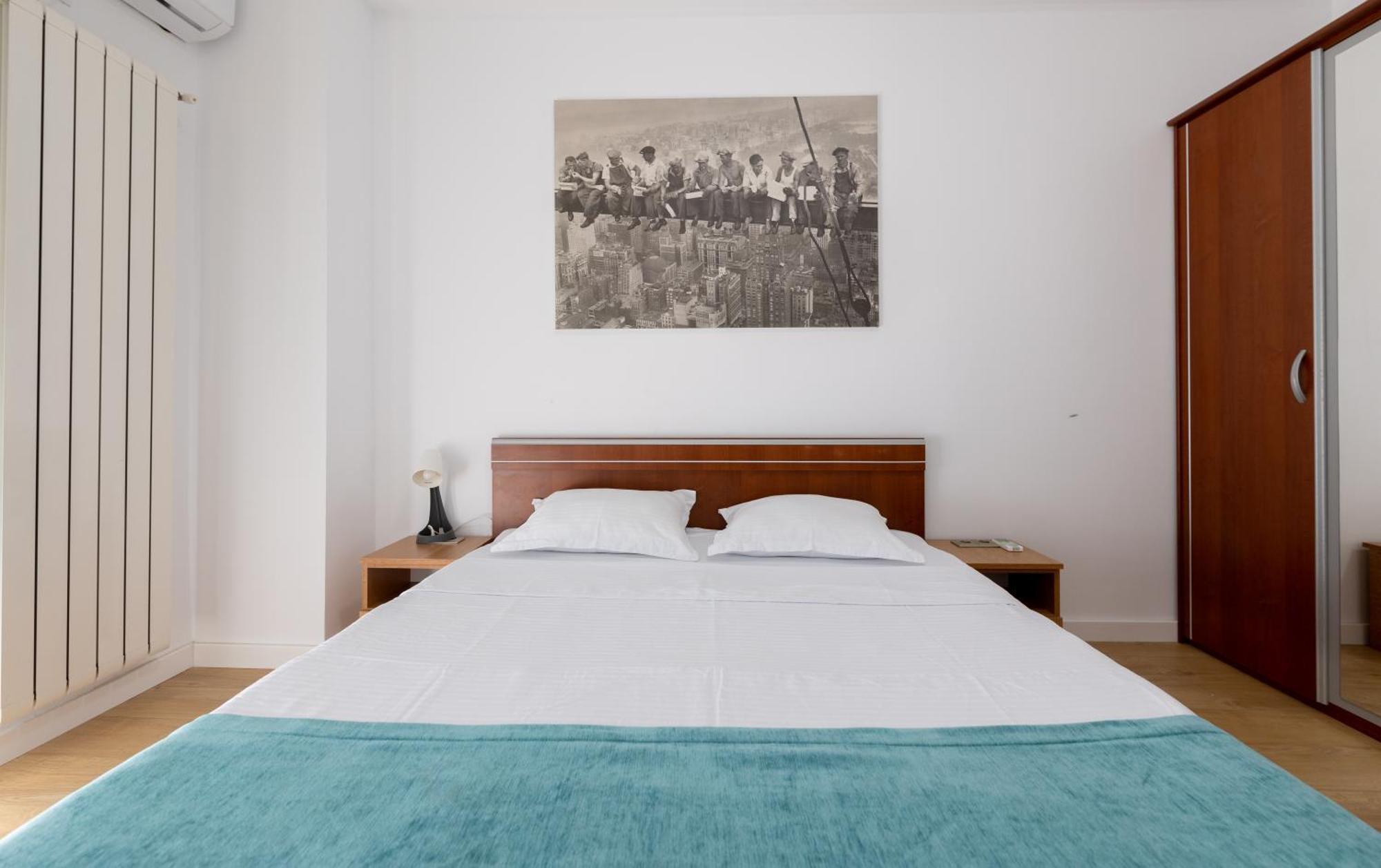 Apartamento Obor Oasis --secured Parking Nearby --self Check-in-- 1min Metro Station Bucareste
