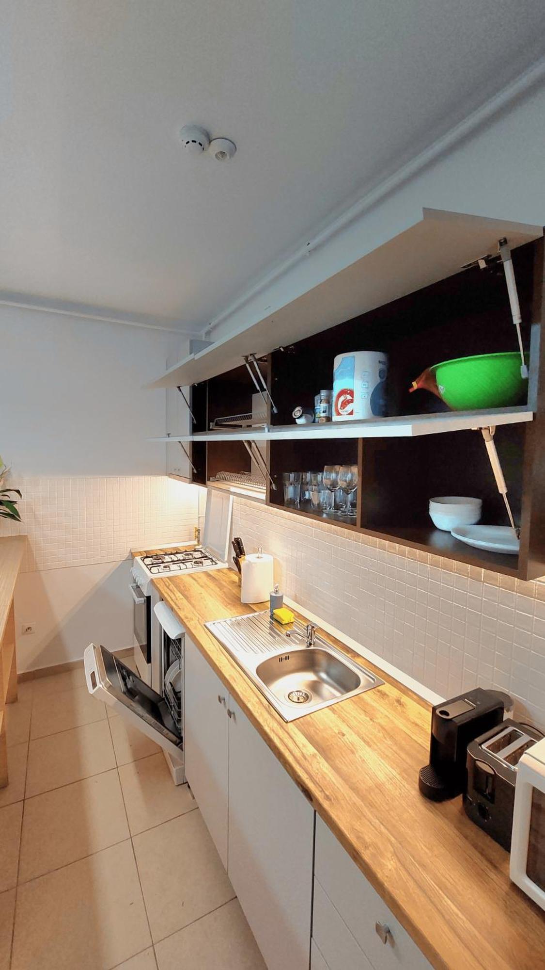 Apartamento Obor Oasis --secured Parking Nearby --self Check-in-- 1min Metro Station *