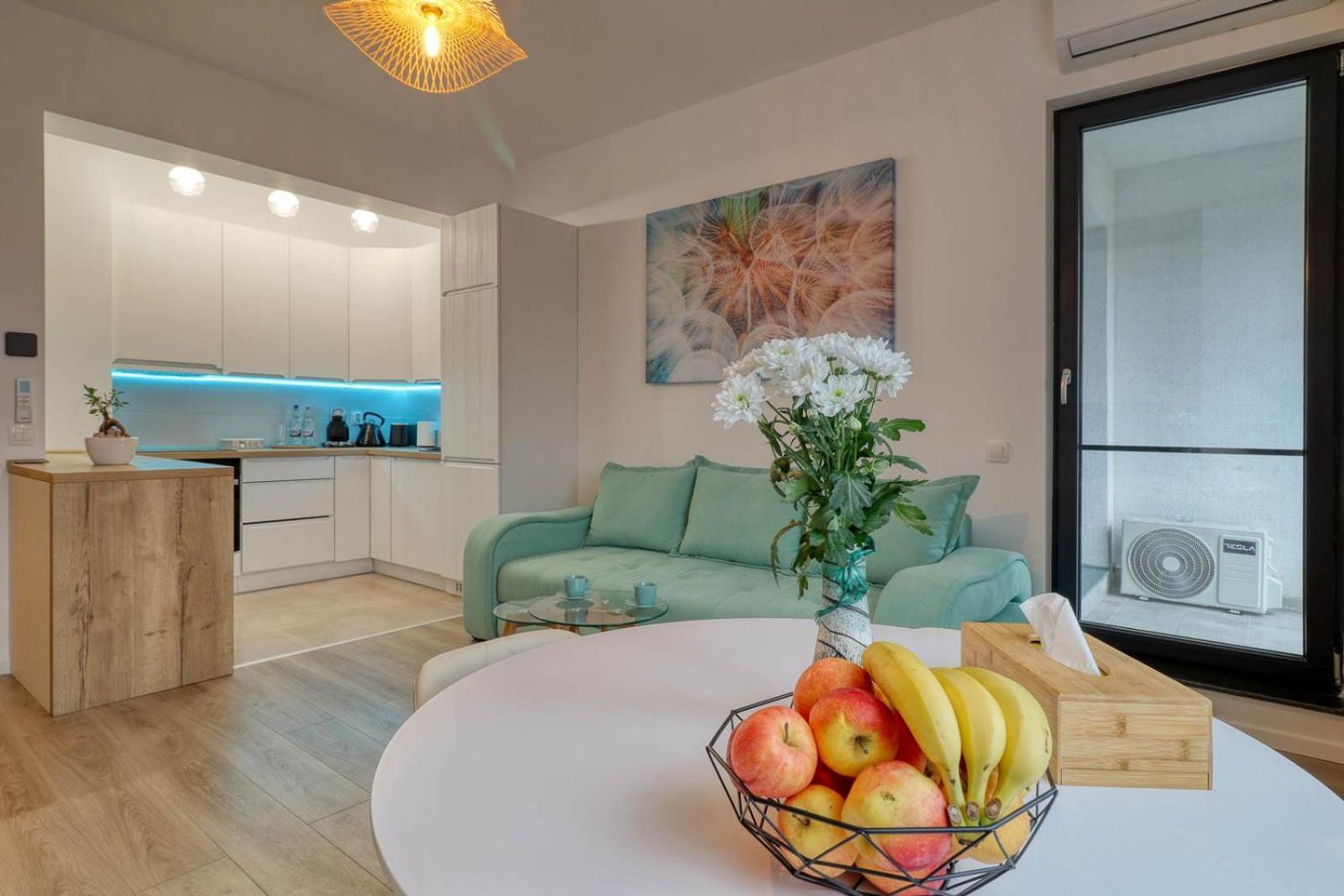 Relaxation Station: Cozy With Smart Features Near Ior Park * Bucharest