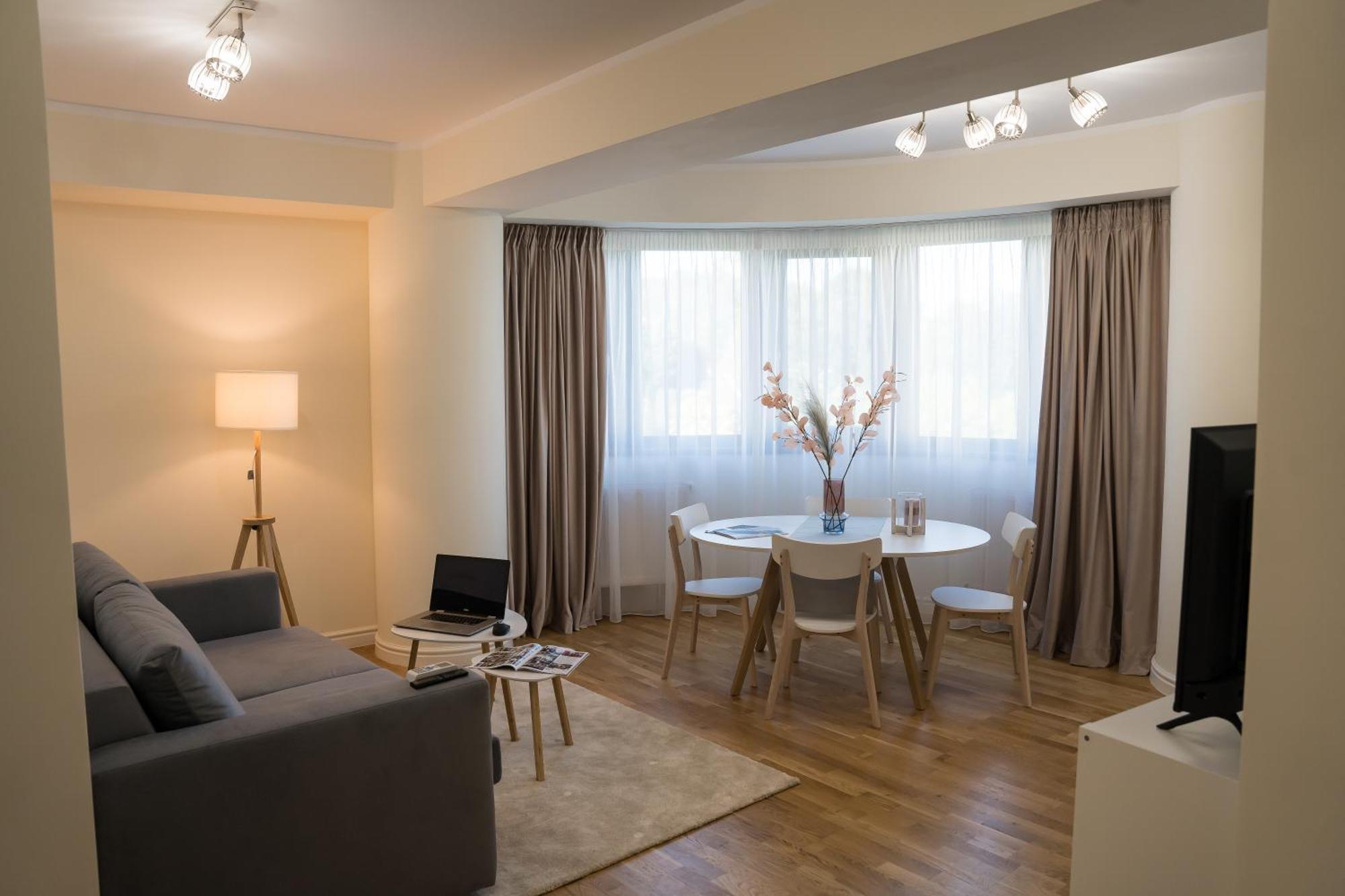 Azaleea Bucharest