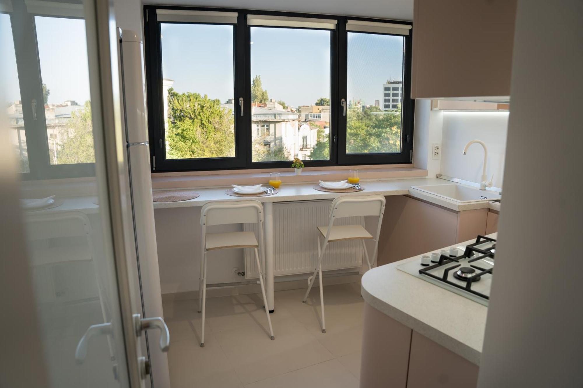 Azaleea Apartment