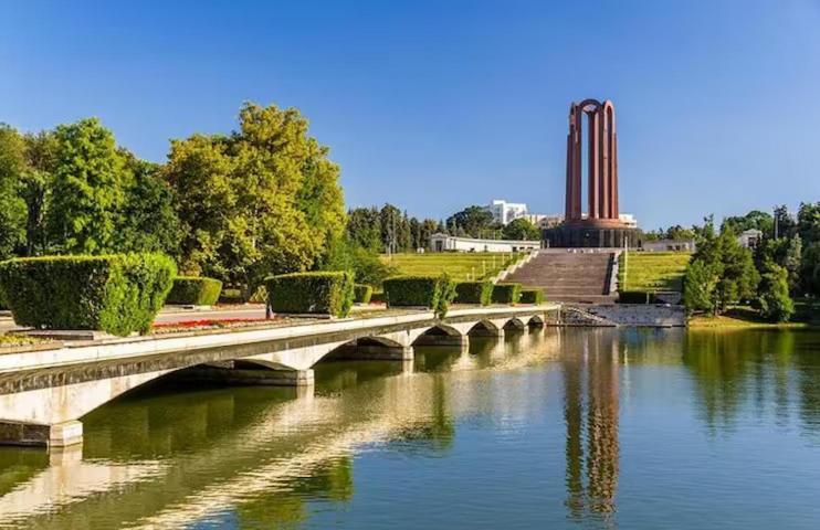 Downtown, Close To Old Town, Family Friendly - Ivo10 Bucureşti