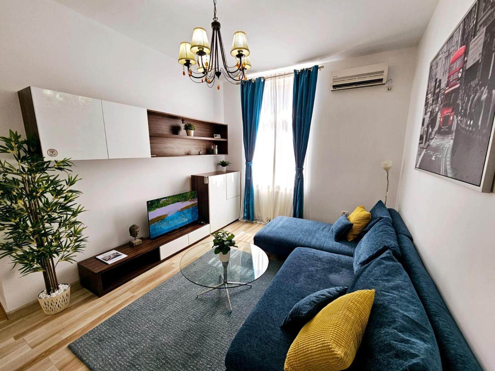 Downtown, Close To Old Town, Family Friendly - Ivo10 * Bucharest