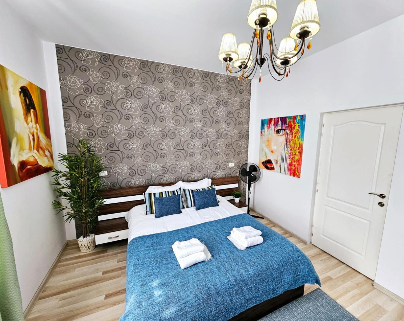 Downtown, Close To Old Town, Family Friendly - Ivo10 Bucureşti