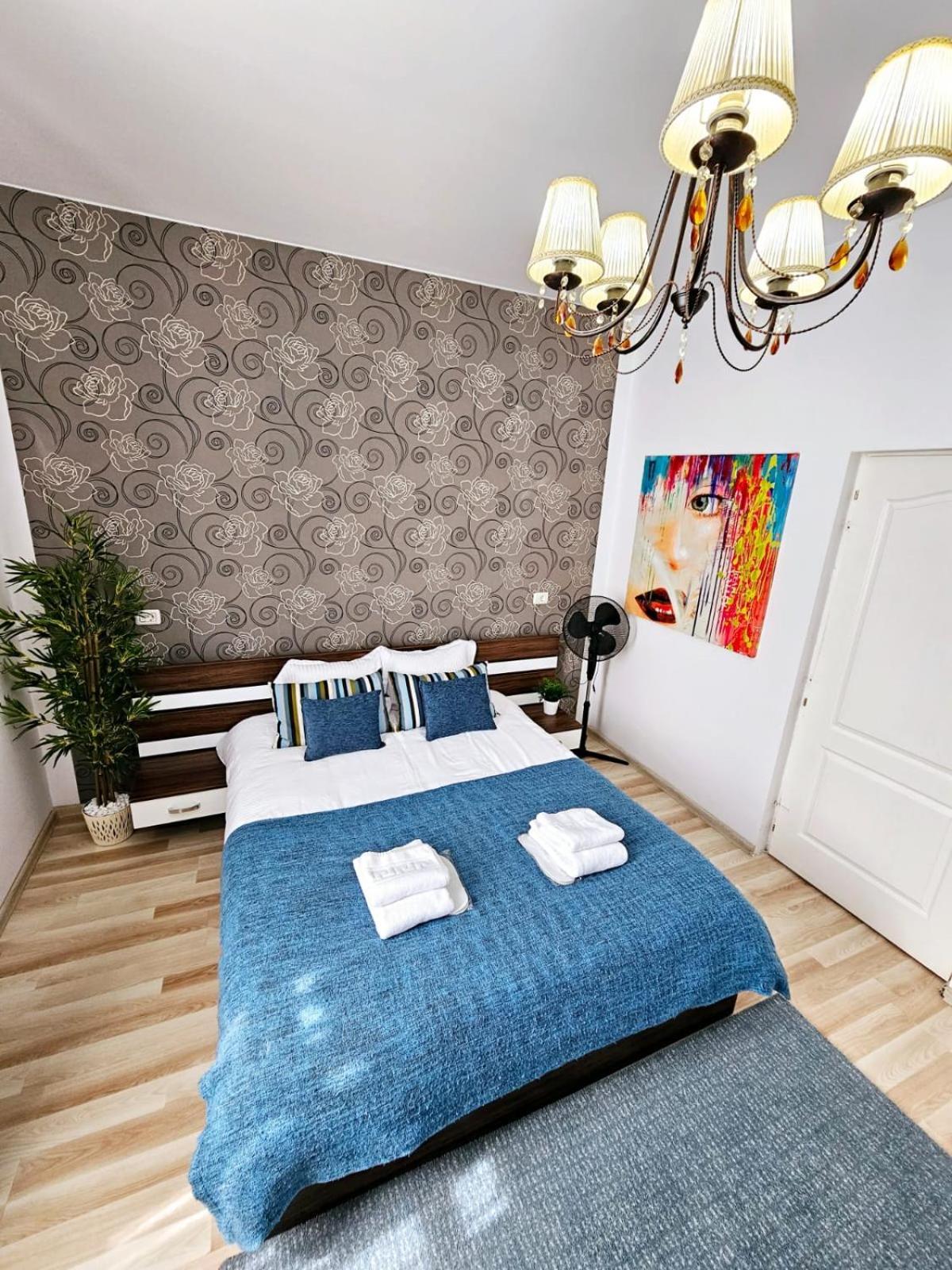 Downtown, Close To Old Town, Family Friendly - Ivo10