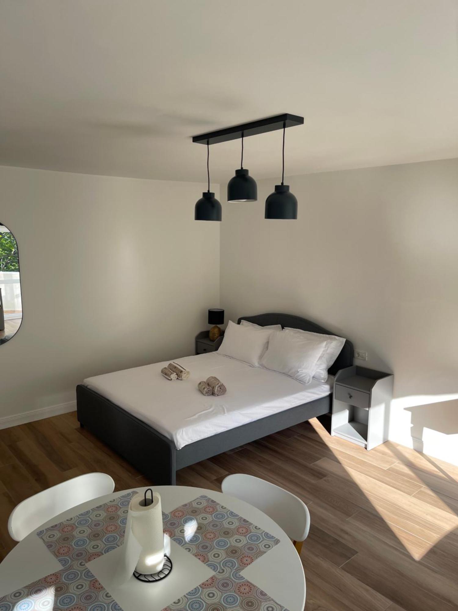 Studio Agg Apartament Bucureşti