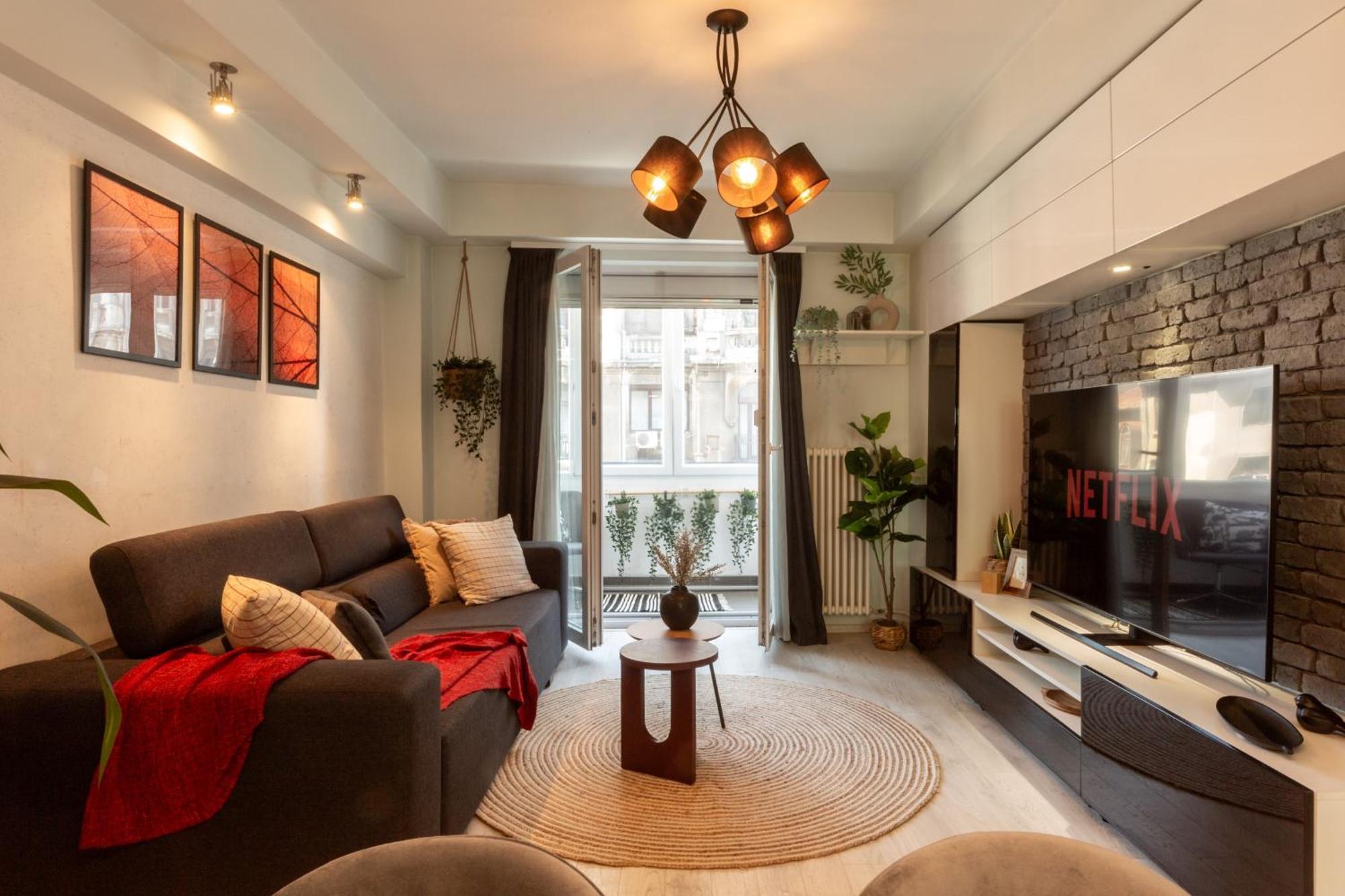 Modern 1br In The Old Town: The Perfect Choice Apartament