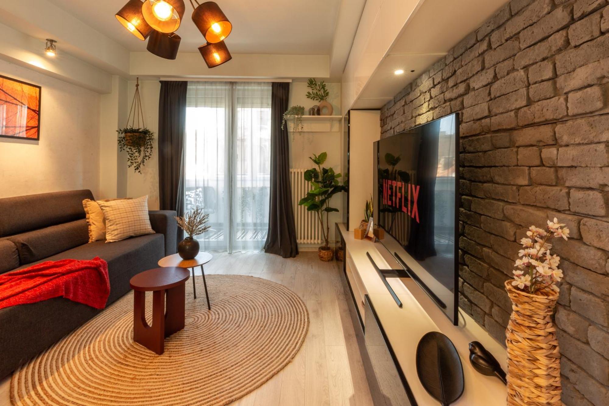 Apartament Modern 1br In The Old Town: The Perfect Choice Bucureşti