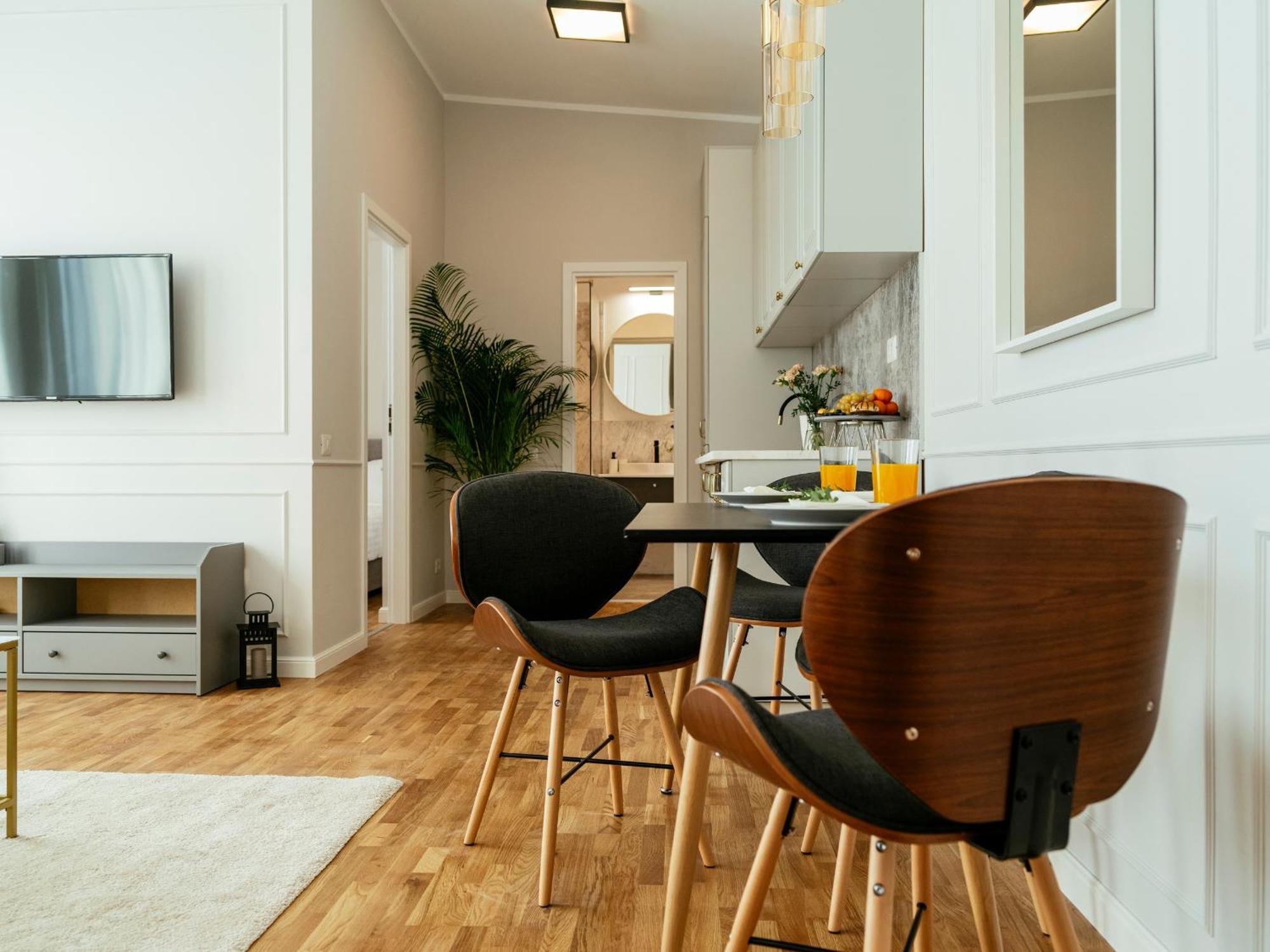 Bright 2br Flat - Palace Hall - Charming Balcony * Bucharest