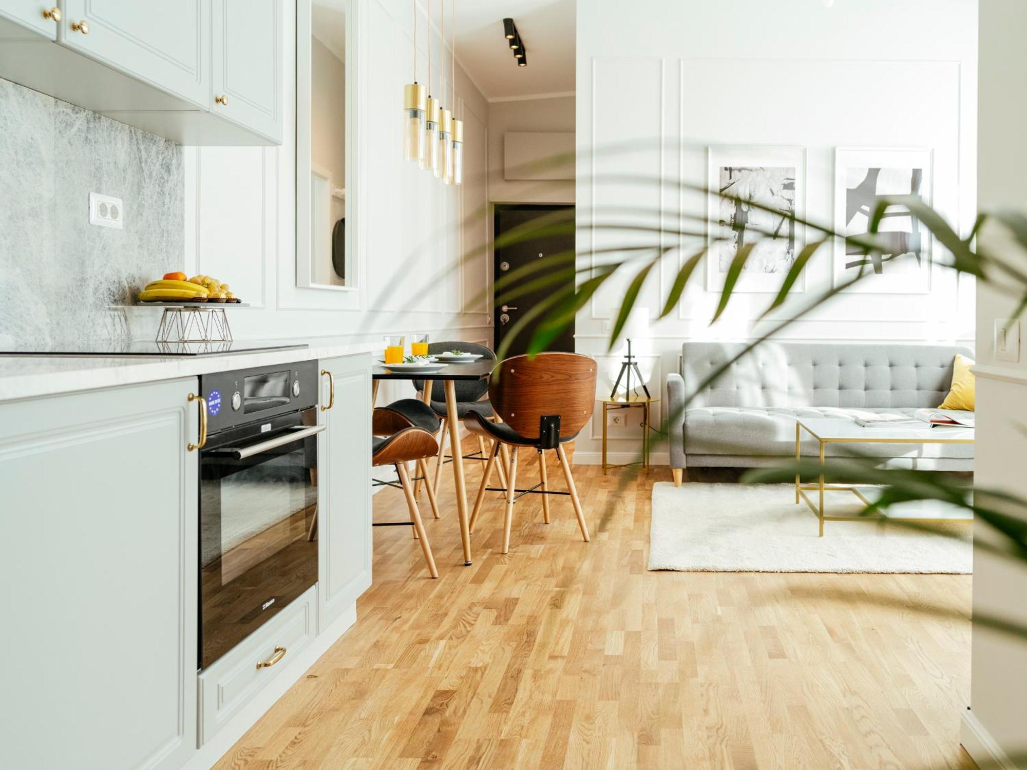 Bright 2br Flat - Palace Hall - Charming Balcony Apartment Bucharest