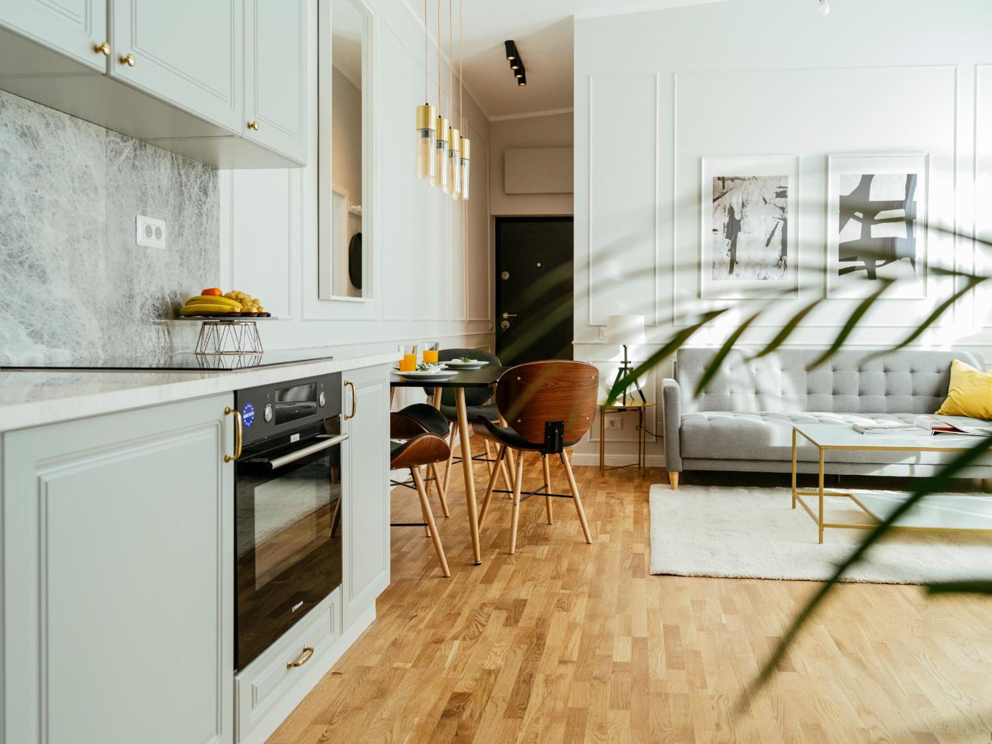 Apartment Bright 2br Flat - Palace Hall - Charming Balcony Bucharest