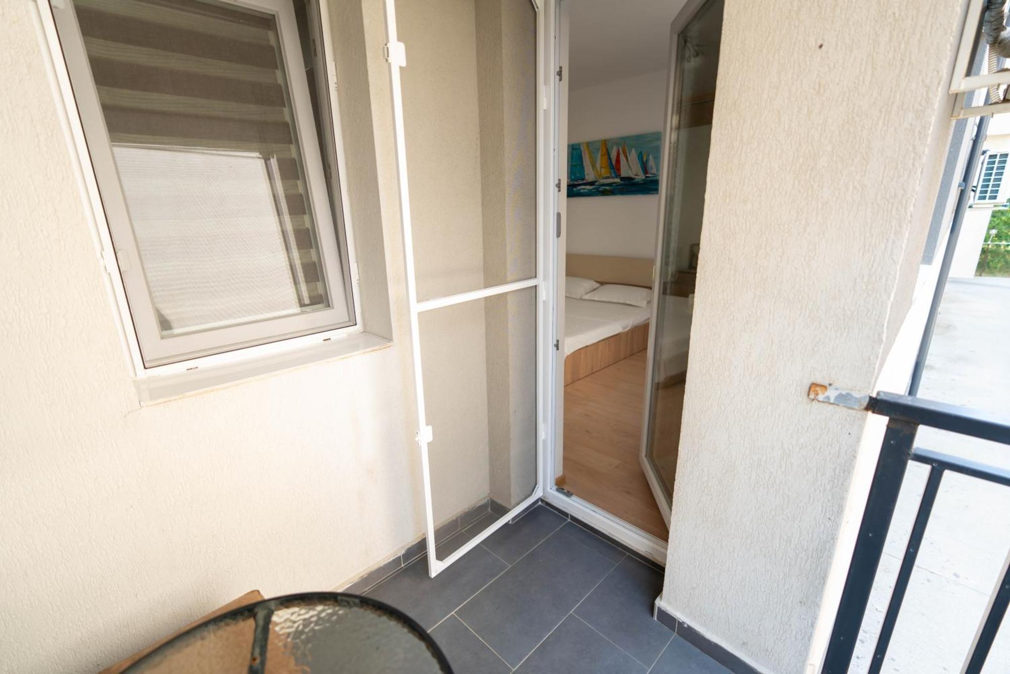 Titan Apartment