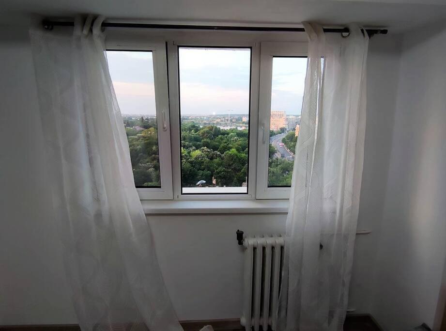 And Park View * Bucharest