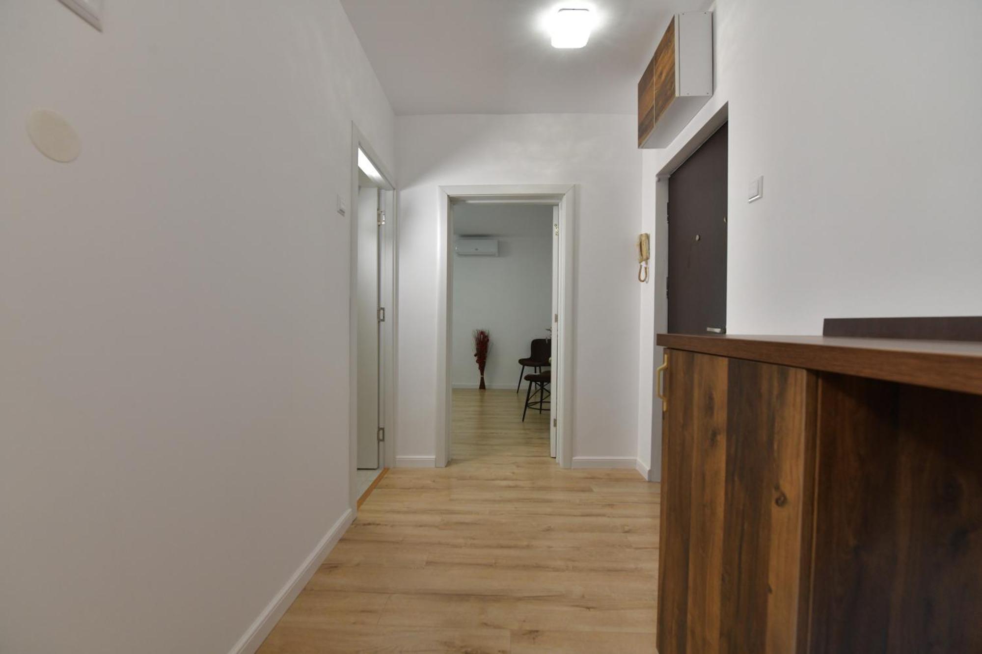 Luxury Studio / Ghencea *