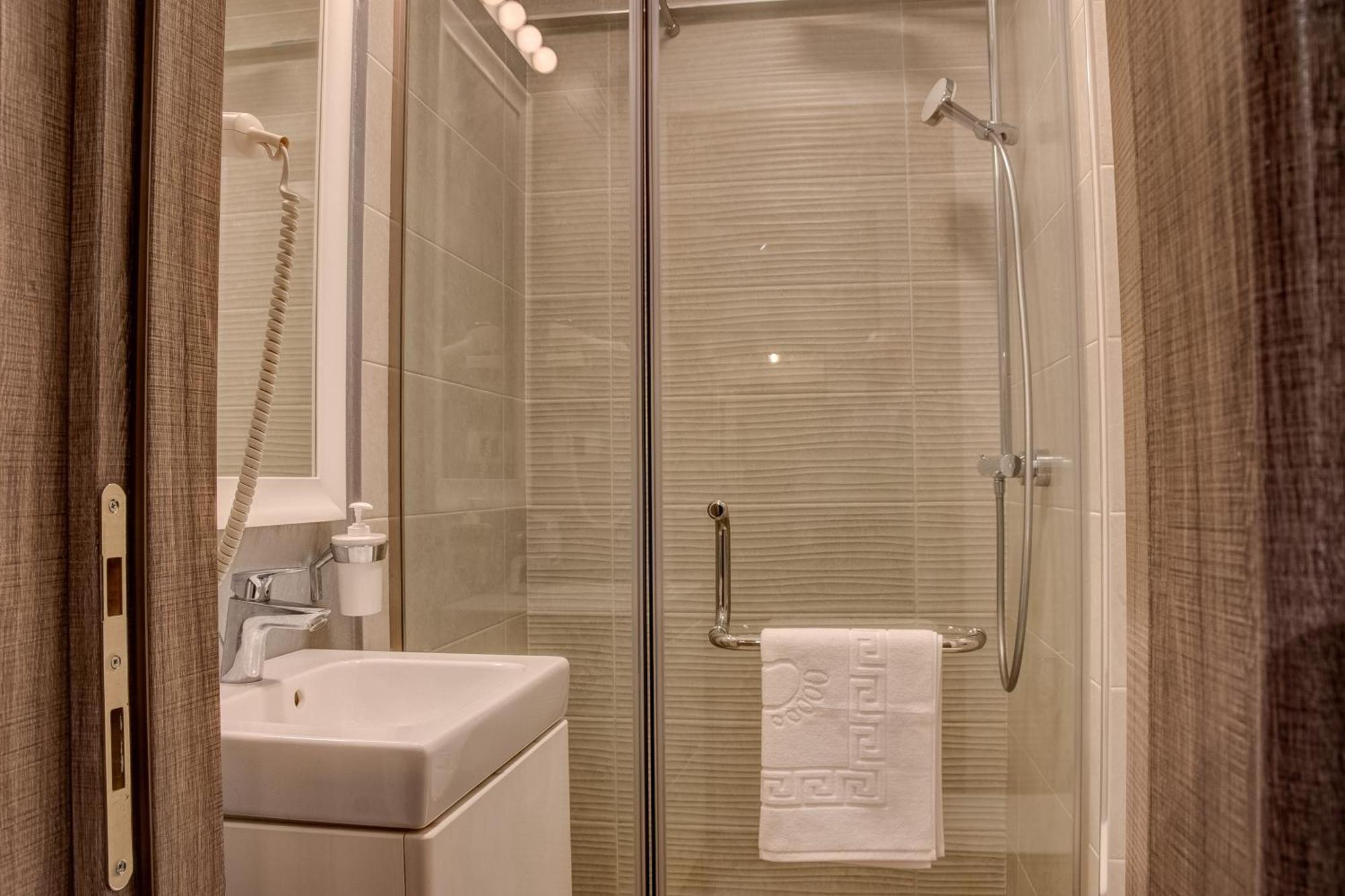 Chanttal Luxury -